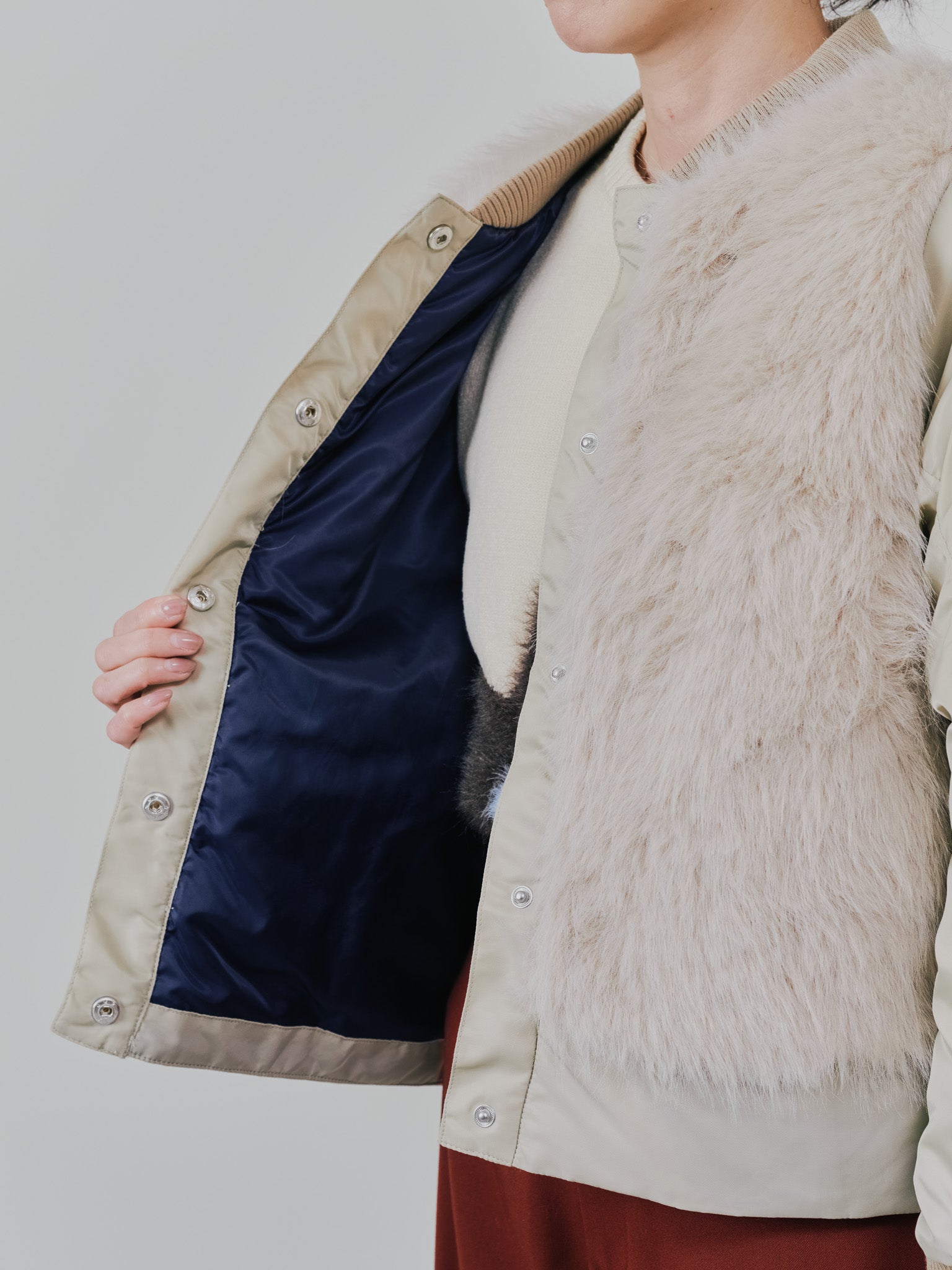 【-PRE SALE- 12/15 18:00まで!!】ダブル衿配色ファーベストレイヤードライク中綿ジャケット [605546] beige