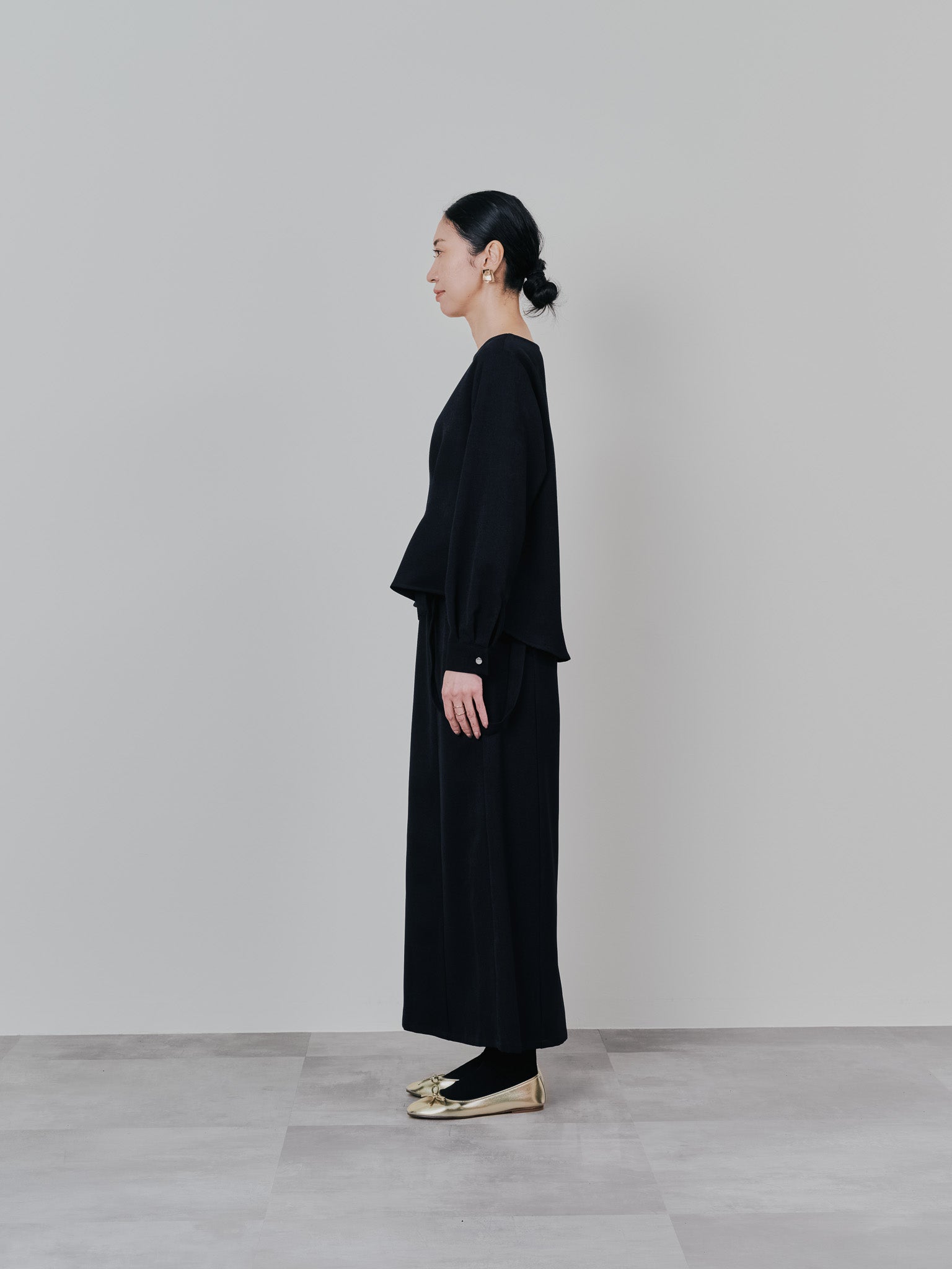 サスペンダー付ソフトAラインスカート [608328] black