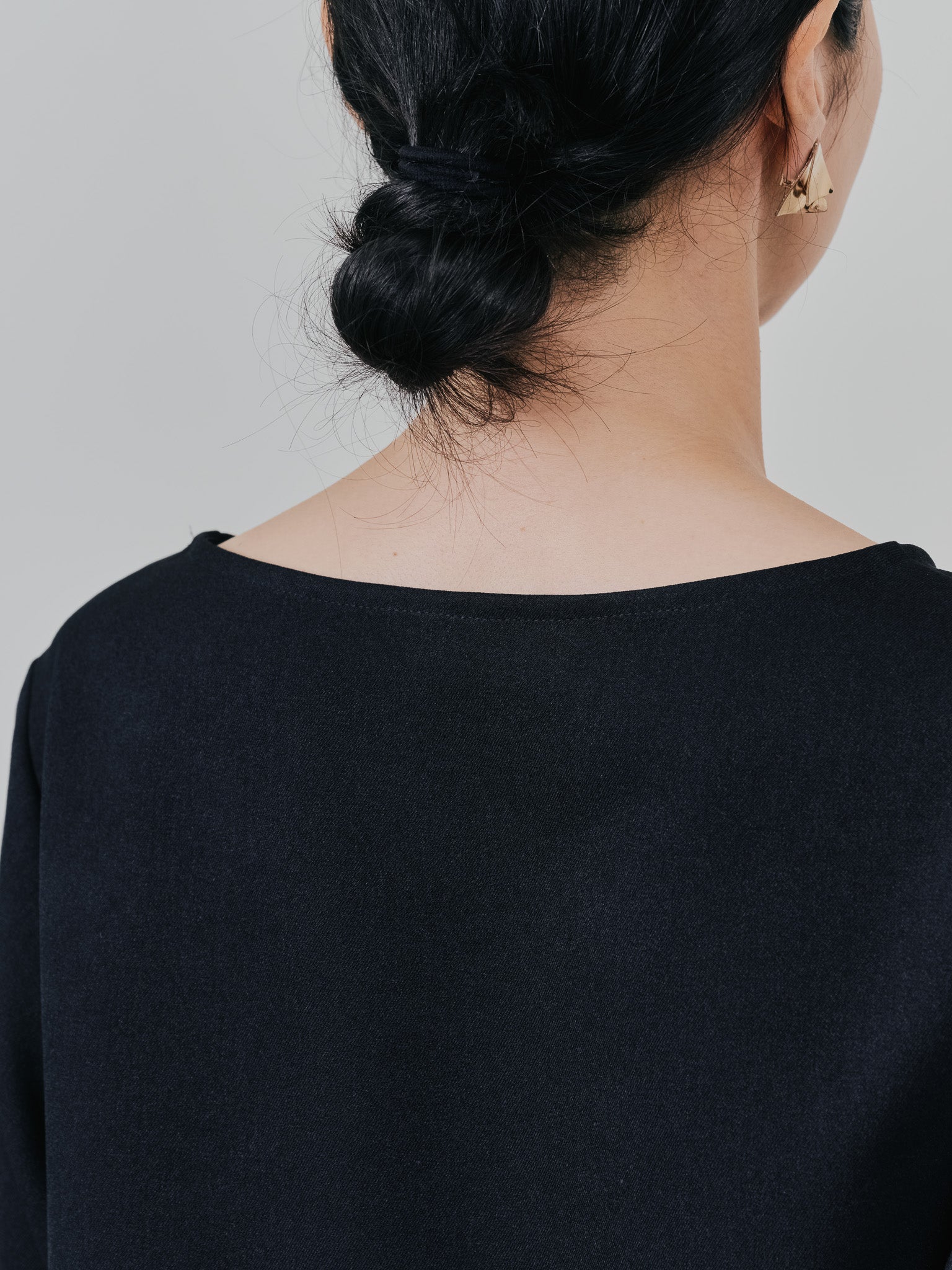 ウエストタックウールライクツイルトップス [608327] black