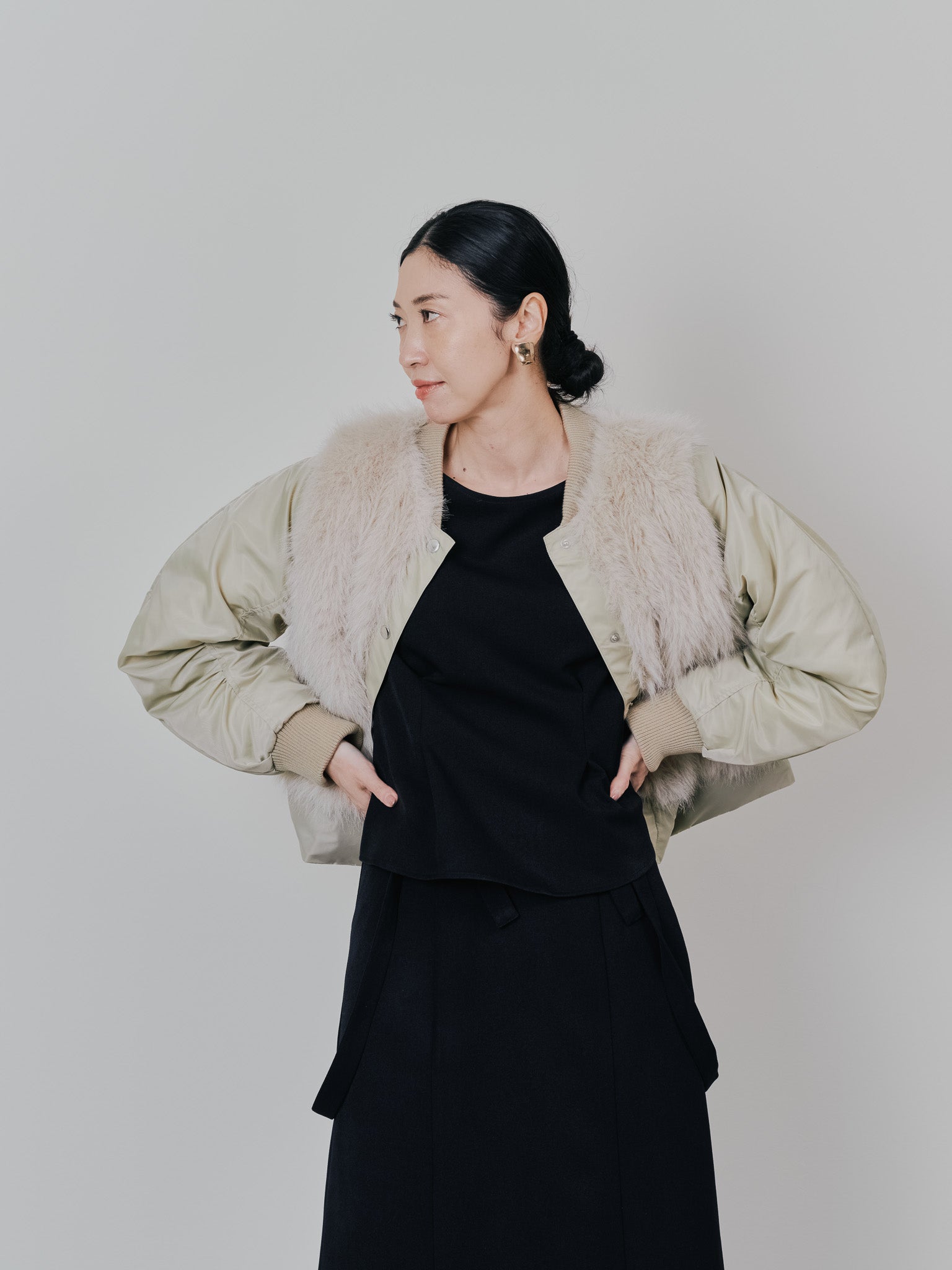 【-PRE SALE- 12/15 18:00まで!!】ダブル衿配色ファーベストレイヤードライク中綿ジャケット [605546] beige