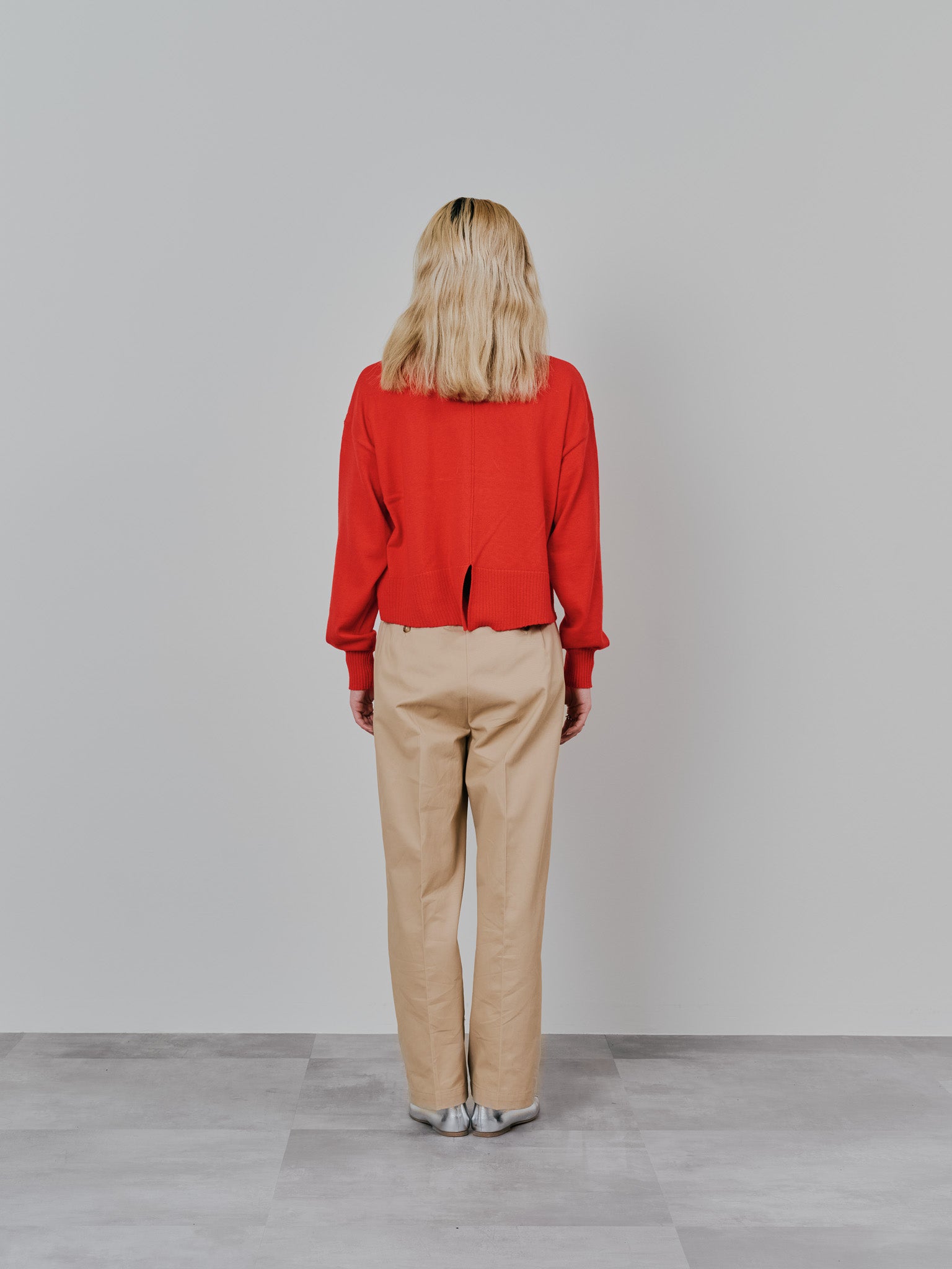 【-PRE SALE- 12/15 18:00まで!!】バックスリットカシミアニットトップス [605550] red