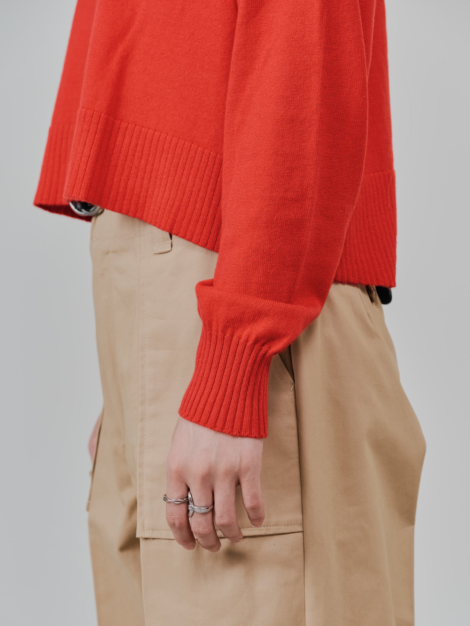 【-PRE SALE- 12/15 18:00まで!!】バックスリットカシミアニットトップス [605550] red