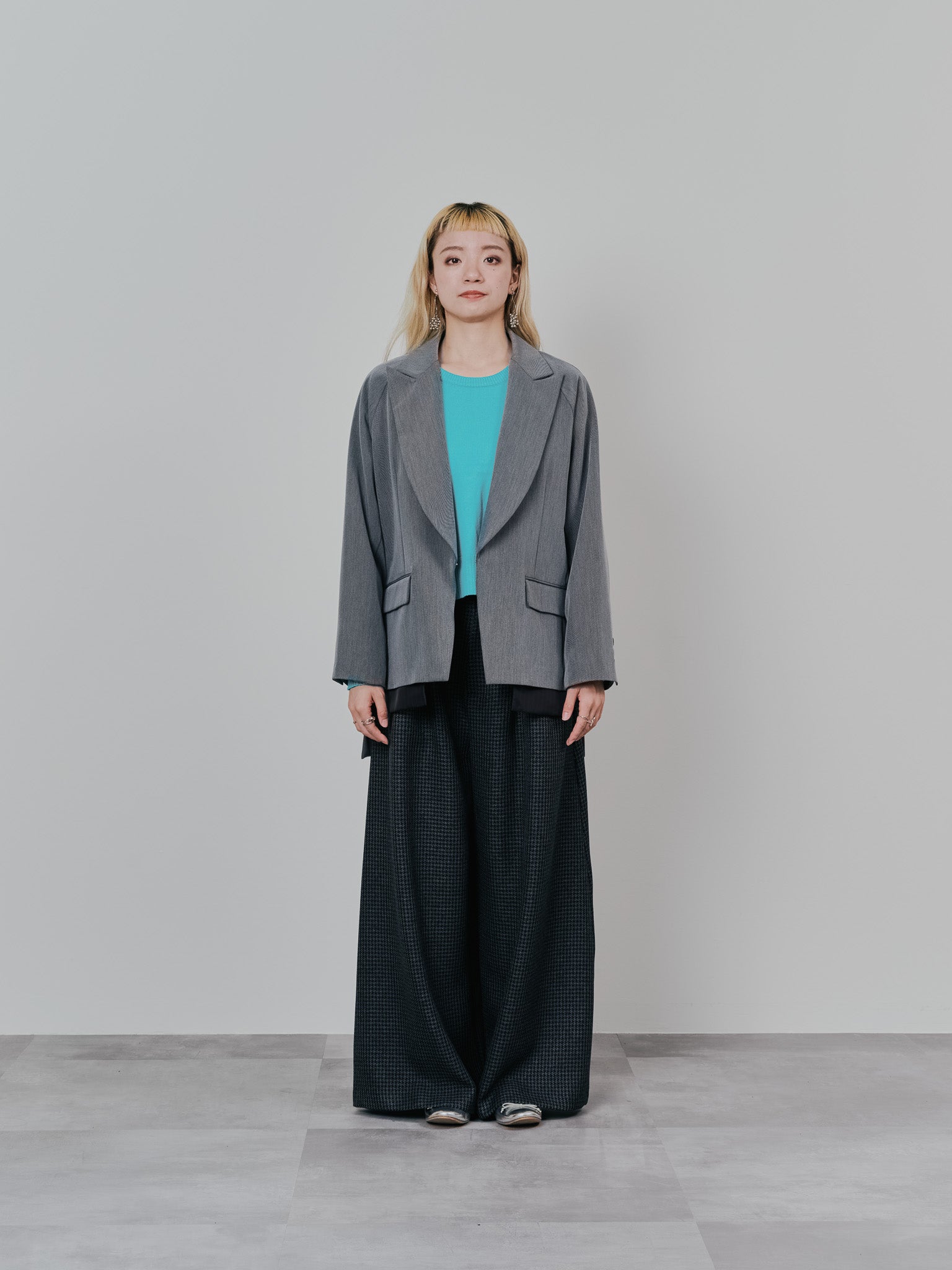 【-PRE SALE- 12/15 18:00まで!!】バックスリットカシミアニットトップス [605550] green