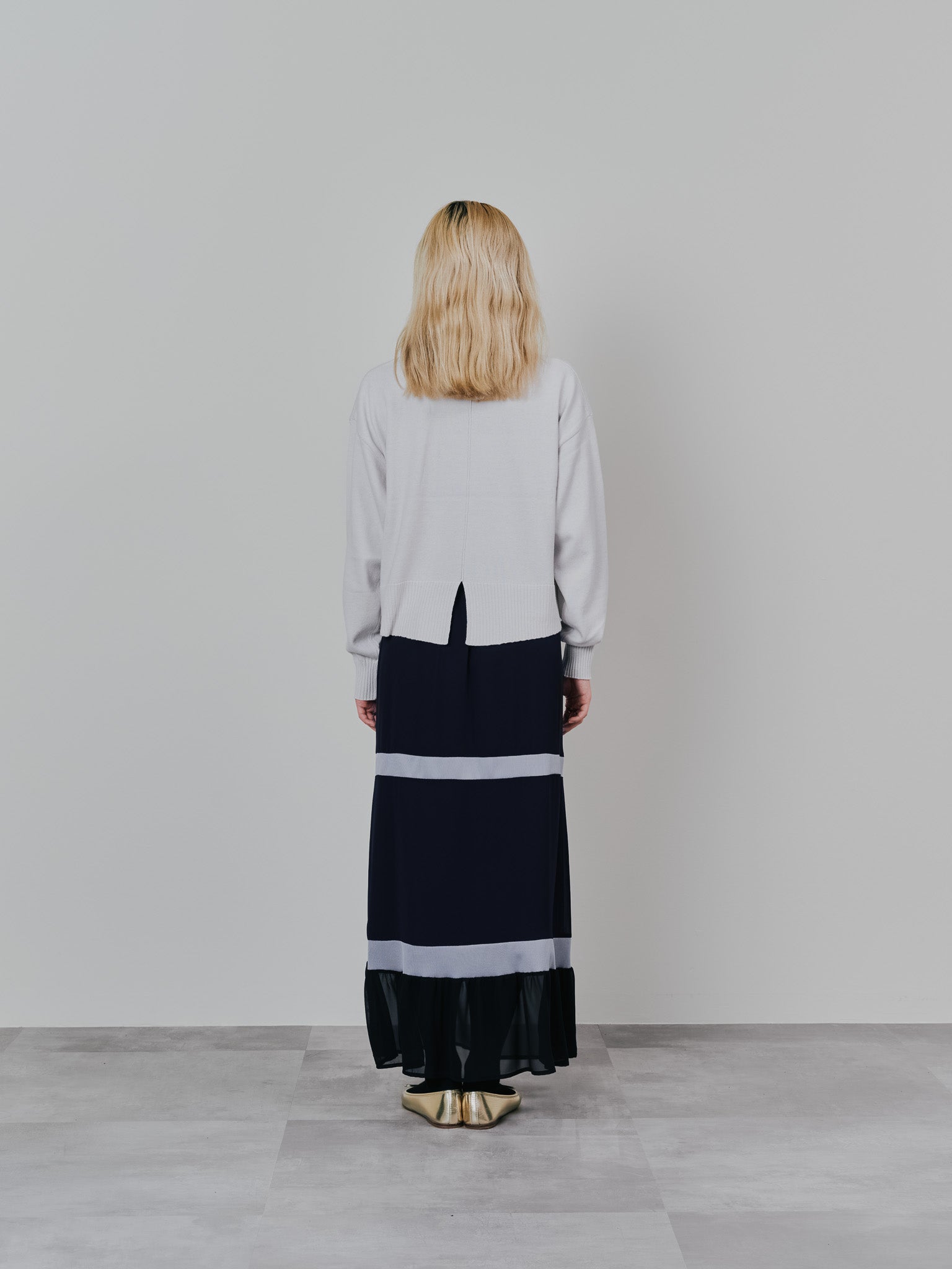 【-PRE SALE- 12/15 18:00まで!!】バックスリットカシミアニットトップス [605550] light grey