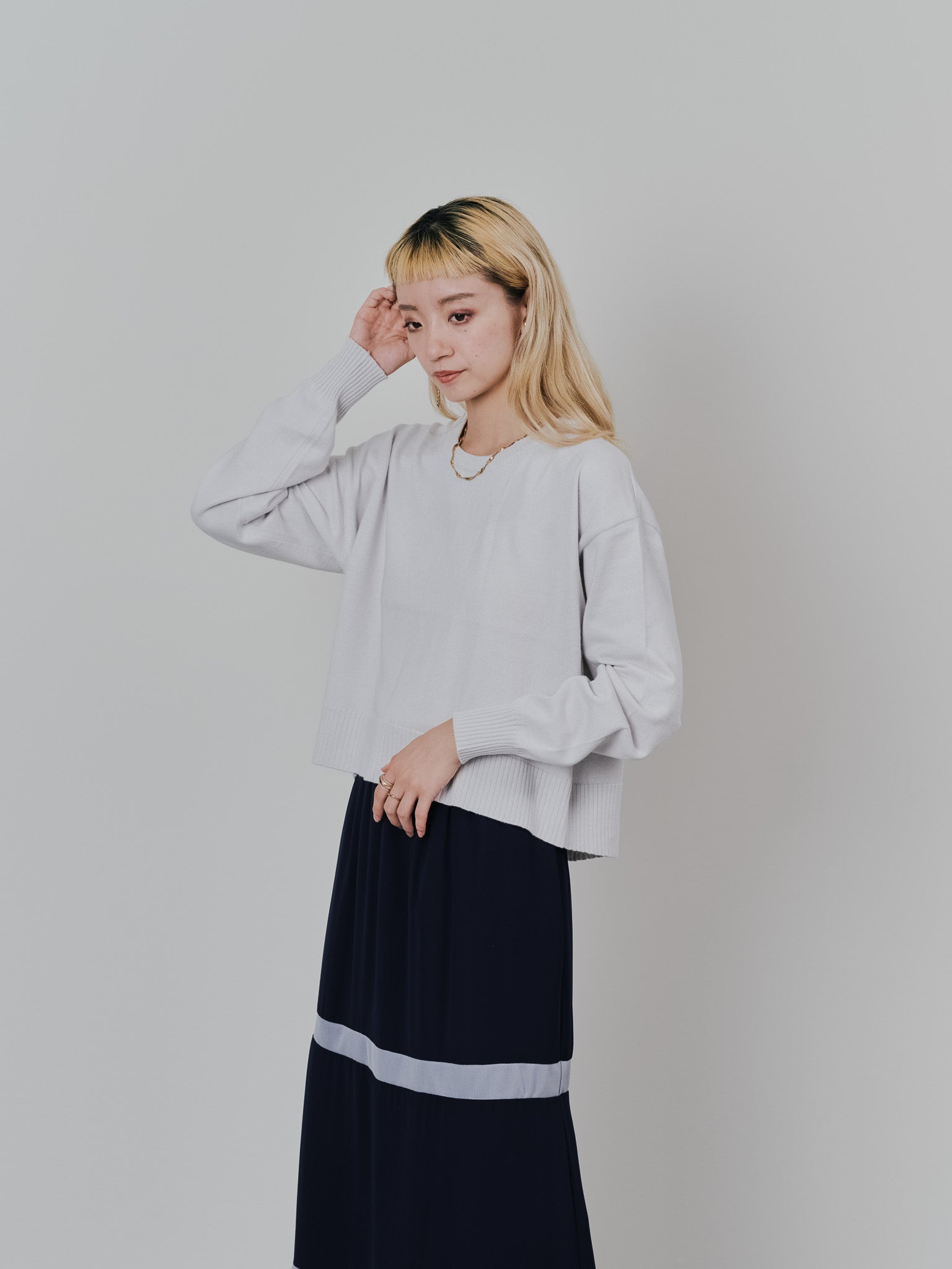 【-PRE SALE- 12/15 18:00まで!!】バックスリットカシミアニットトップス [605550] light grey