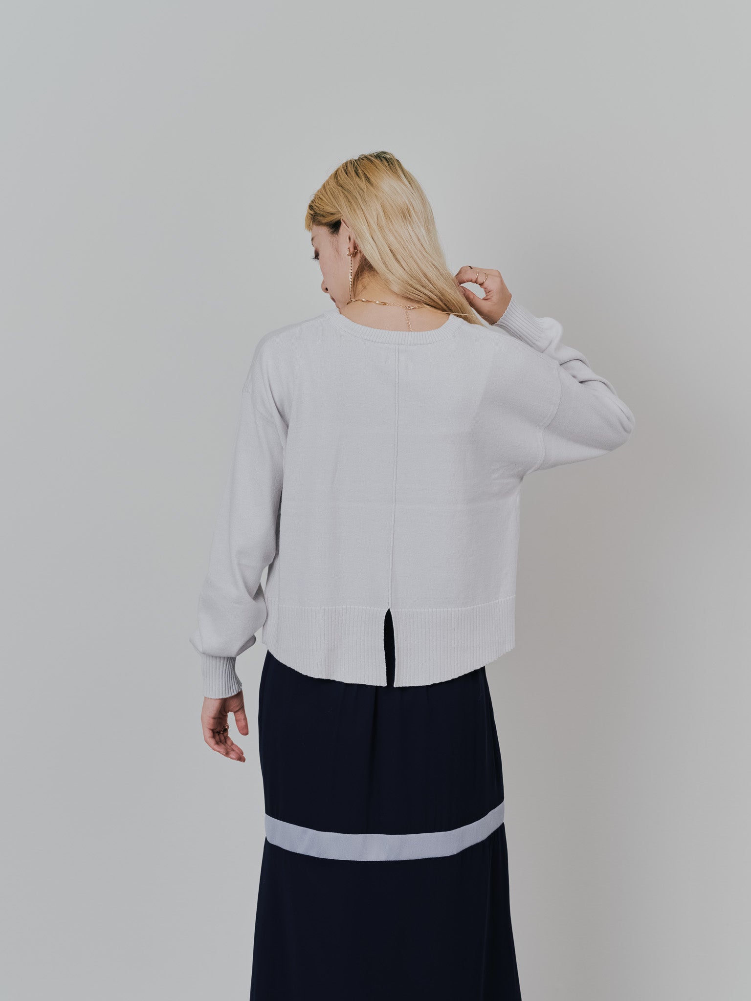 【-PRE SALE- 12/15 18:00まで!!】バックスリットカシミアニットトップス [605550] light grey