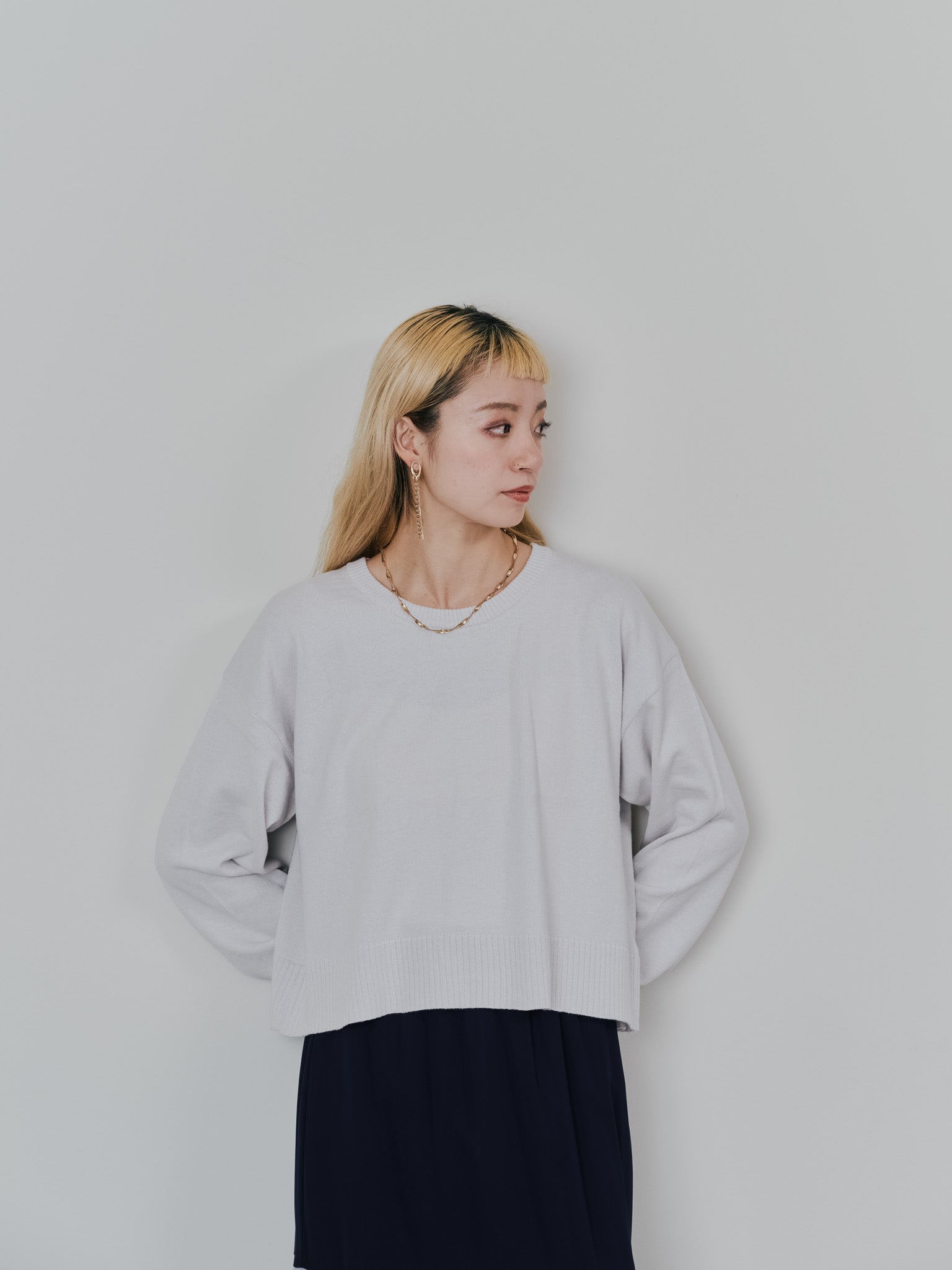 【-PRE SALE- 12/15 18:00まで!!】バックスリットカシミアニットトップス [605550] light grey