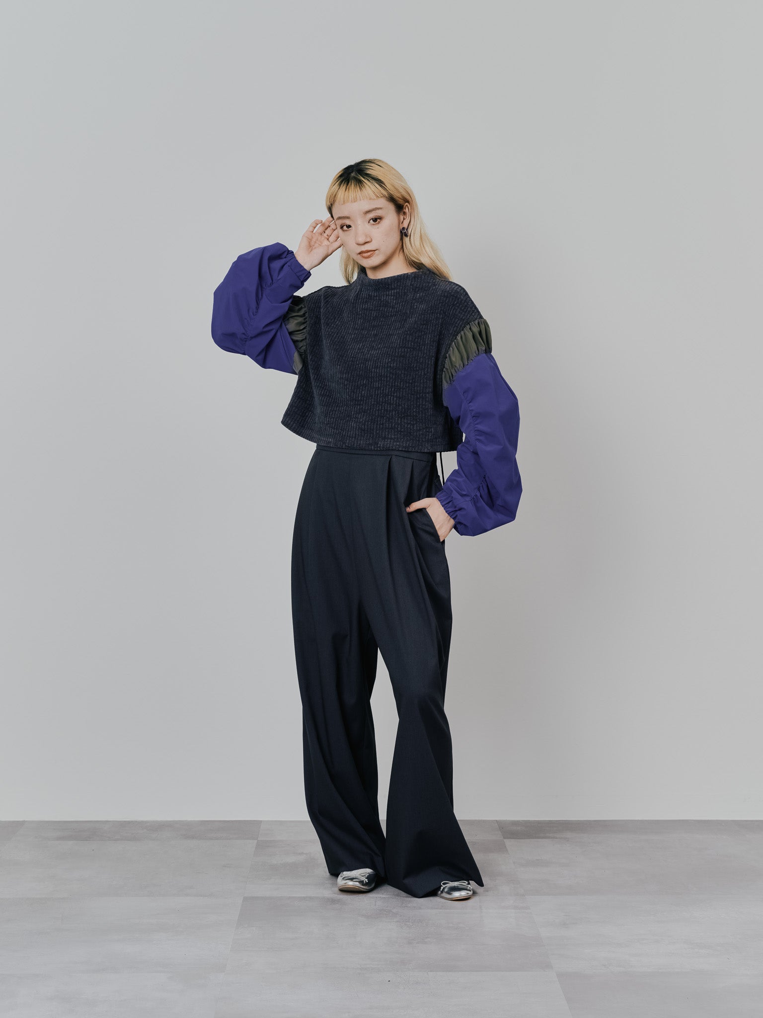 【TIME SALE 11/4まで!!】ベロアサスペンダー付パンツ [603332] charcoal