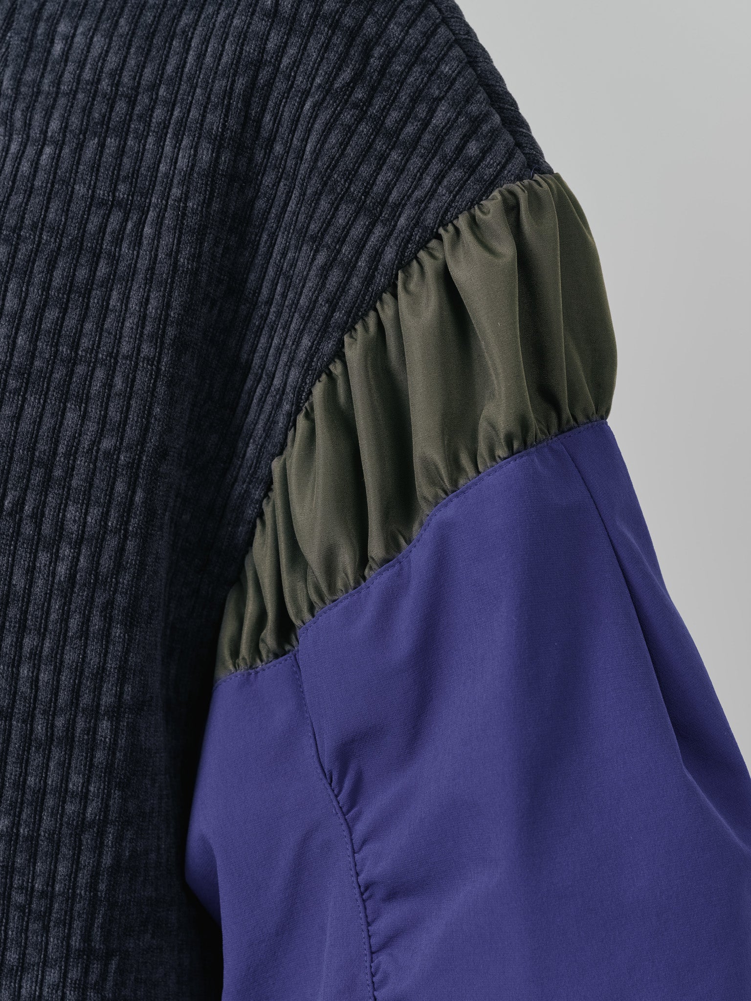 【-PRE SALE- 12/15 18:00まで!!】MA-1 スリーブコーデュロイライクニットソー [608316] charcoal