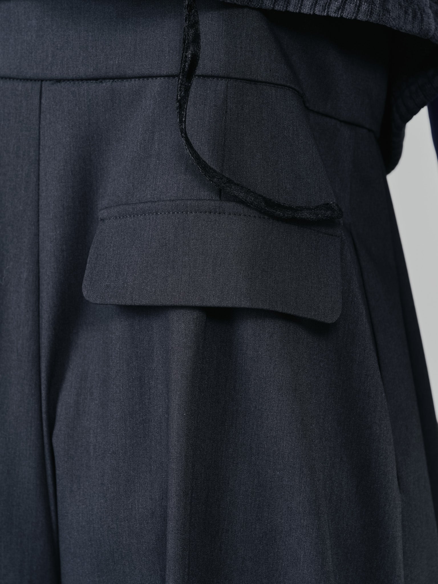 【-PRE SALE- 12/15 18:00まで!!】ベロアサスペンダー付パンツ [603332] charcoal