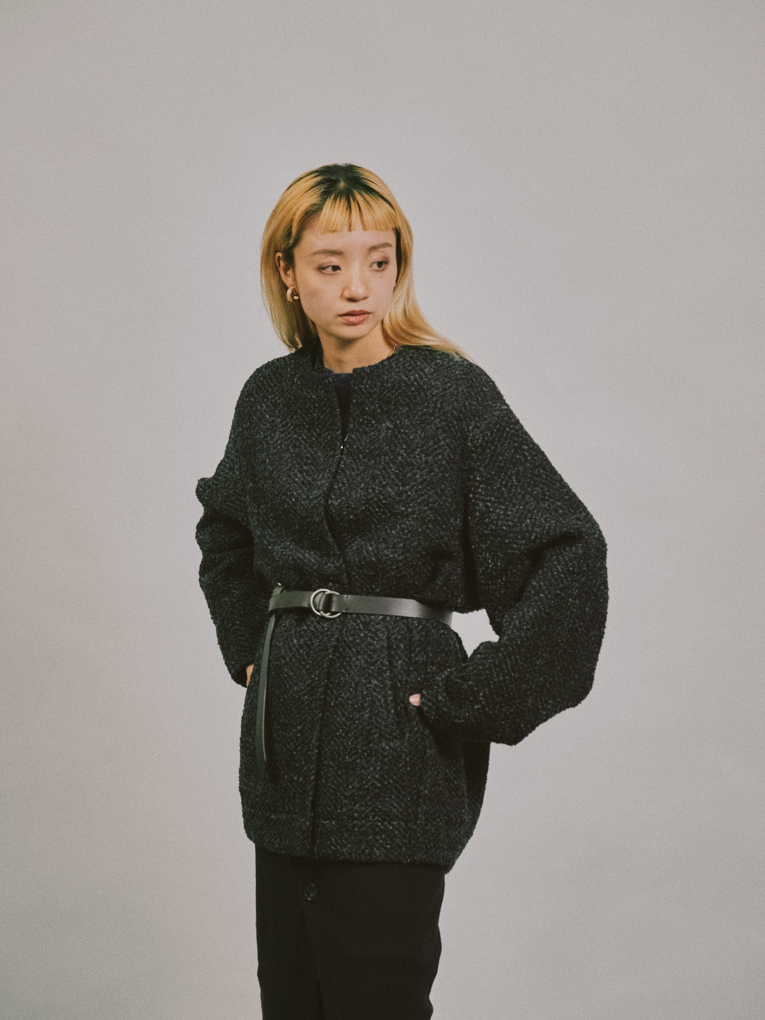 【SALE】バックタックヘリンボーンツィードコーディガン [605561] charcoal