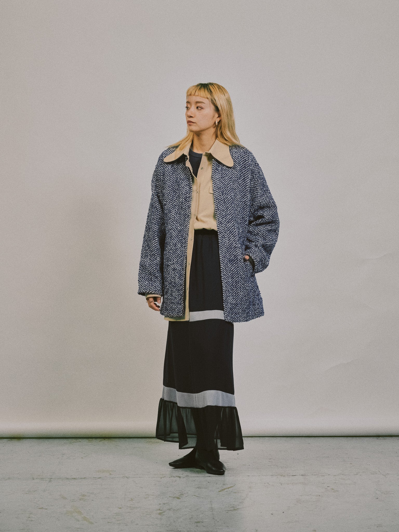 【-PRE SALE- 12/15 18:00まで!!】バックタックヘリンボーンツィードコーディガン [605561] blue