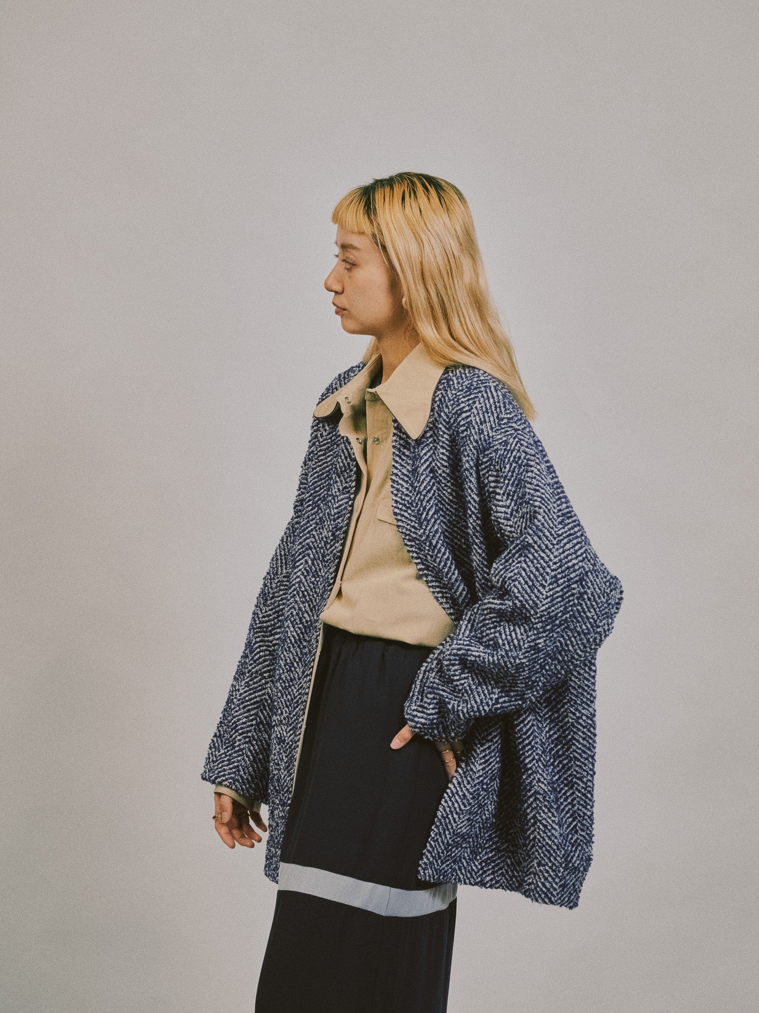 【-PRE SALE- 12/15 18:00まで!!】バックタックヘリンボーンツィードコーディガン [605561] blue