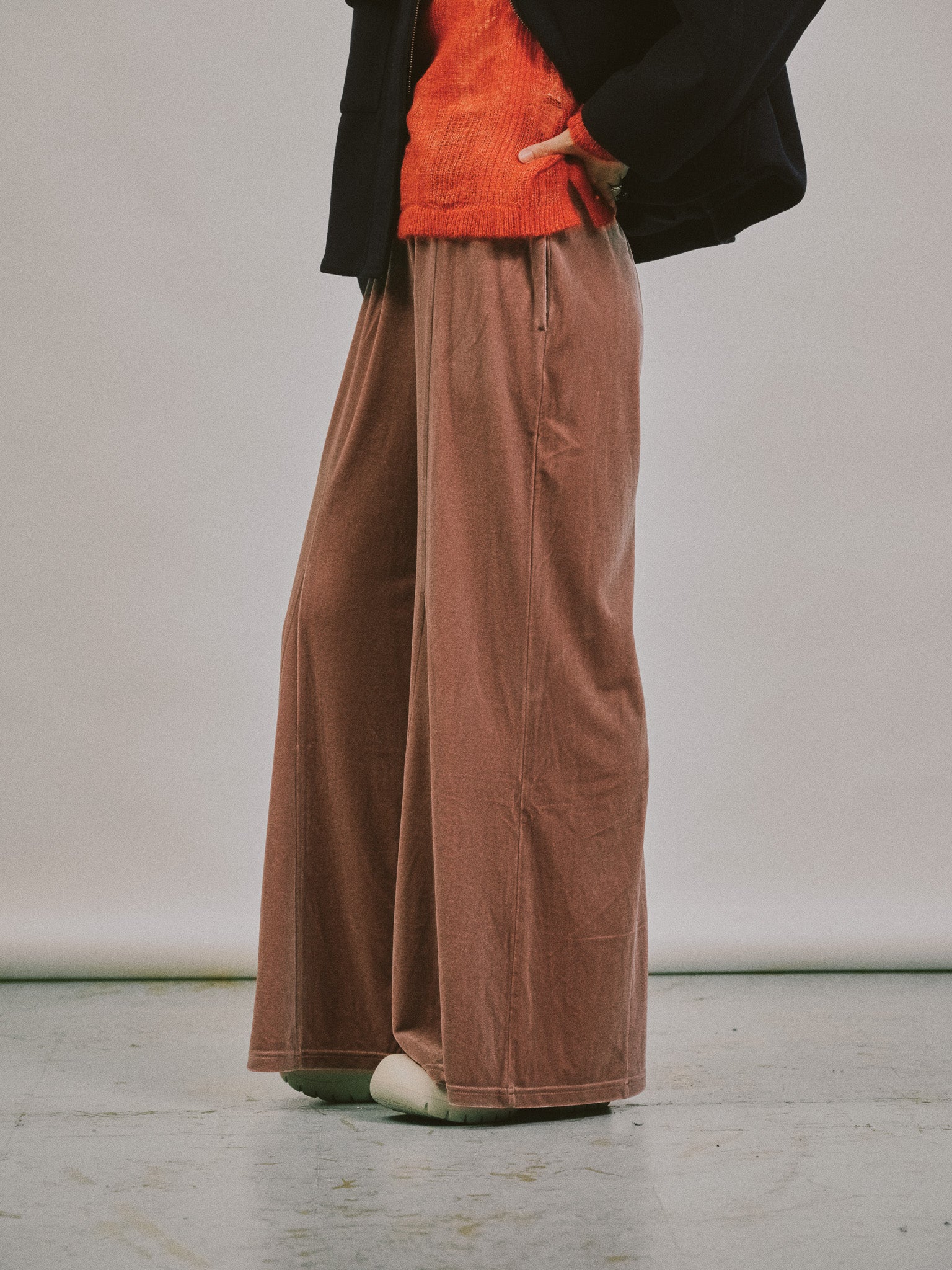 【-PRE SALE- 12/15 18:00まで!!】ベロアフレアパンツ [601414] pink