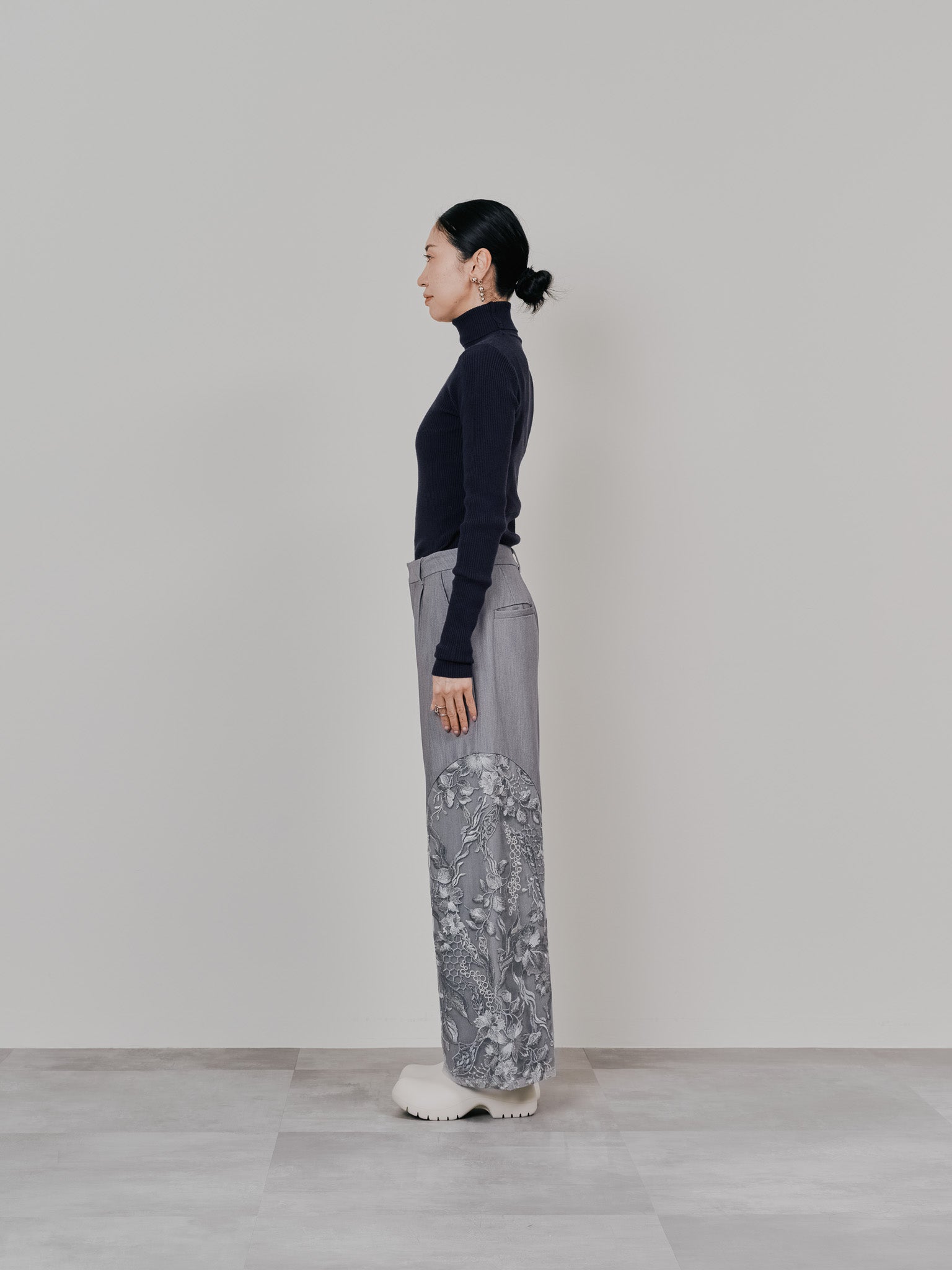 【-PRE SALE- 12/15 18:00まで!!】カーブポイントレースパンツ [605559] light grey