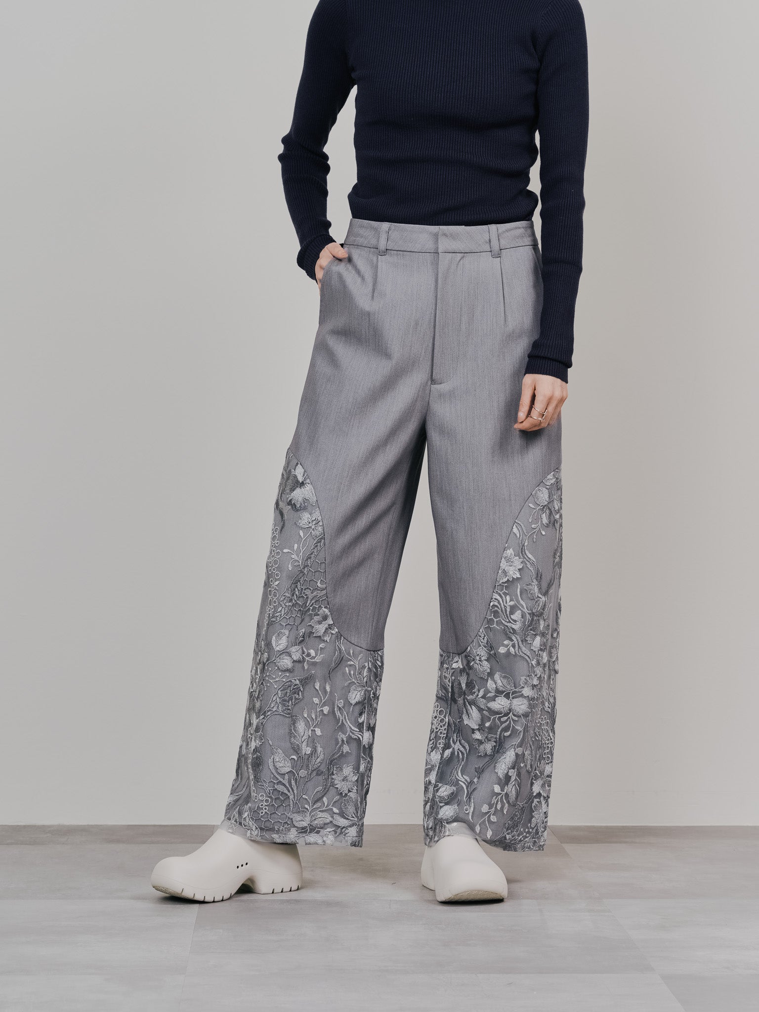 【-PRE SALE- 12/15 18:00まで!!】カーブポイントレースパンツ [605559] light grey