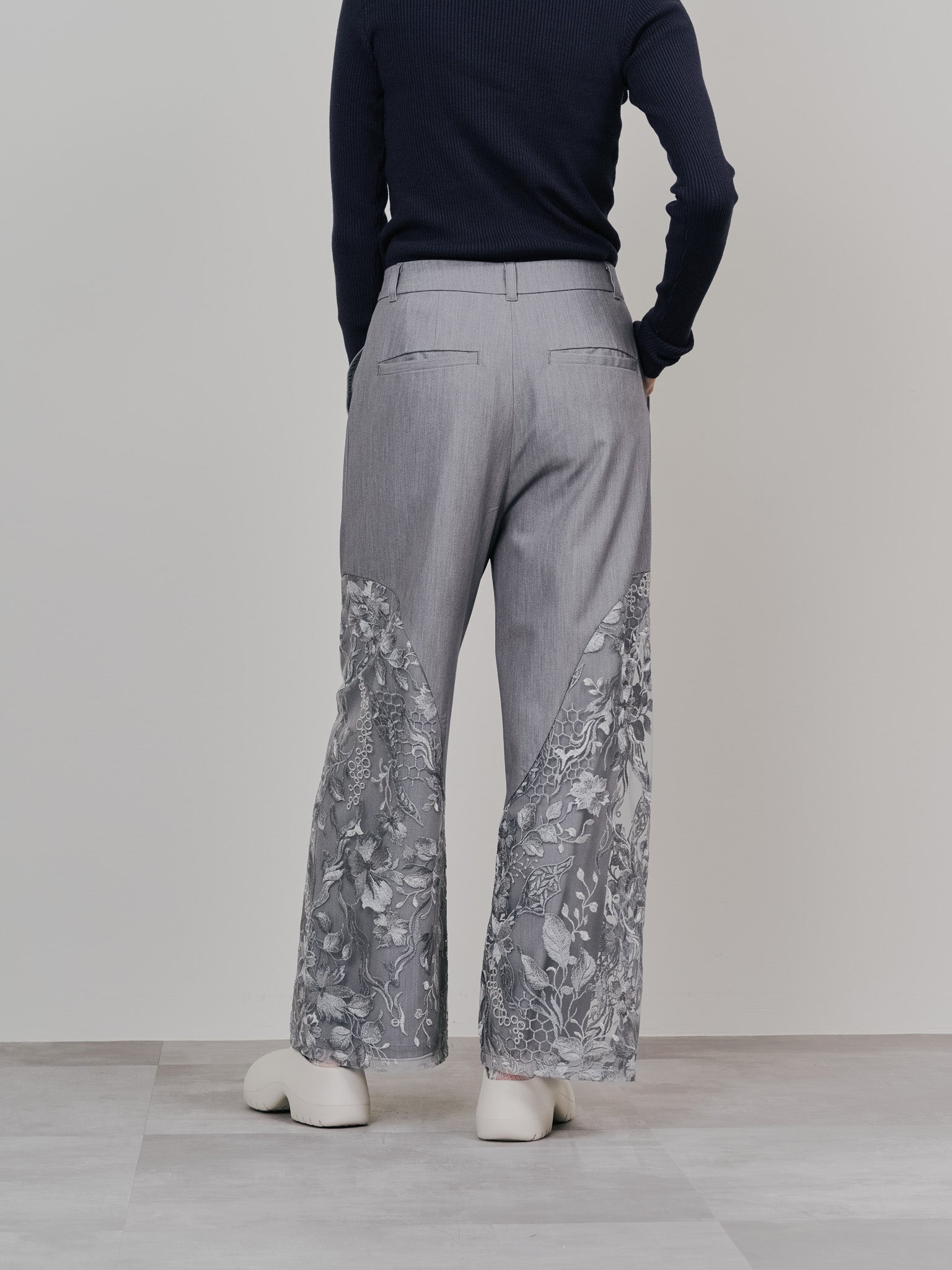 【-PRE SALE- 12/15 18:00まで!!】カーブポイントレースパンツ [605559] light grey