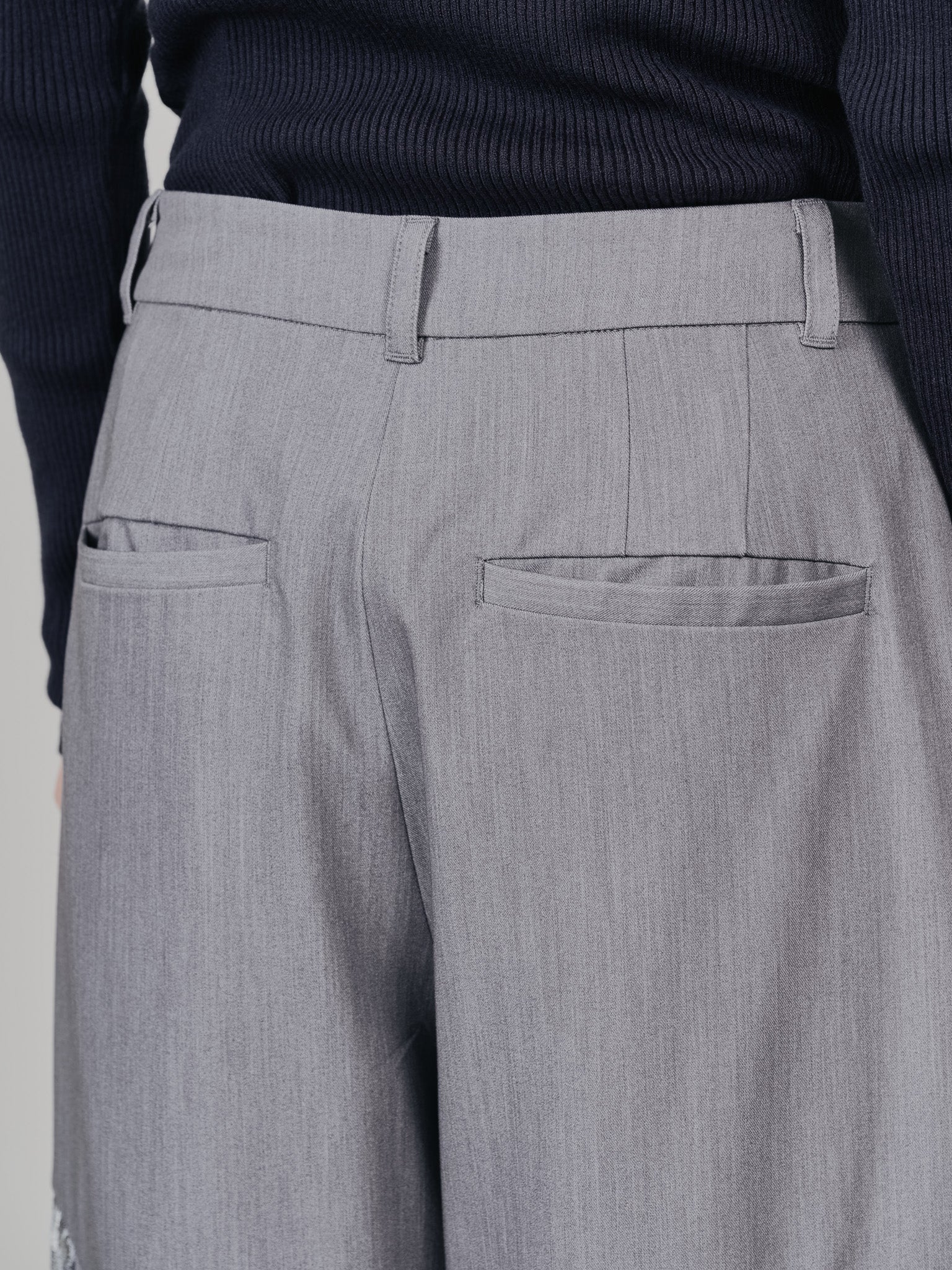 【-PRE SALE- 12/15 18:00まで!!】カーブポイントレースパンツ [605559] light grey