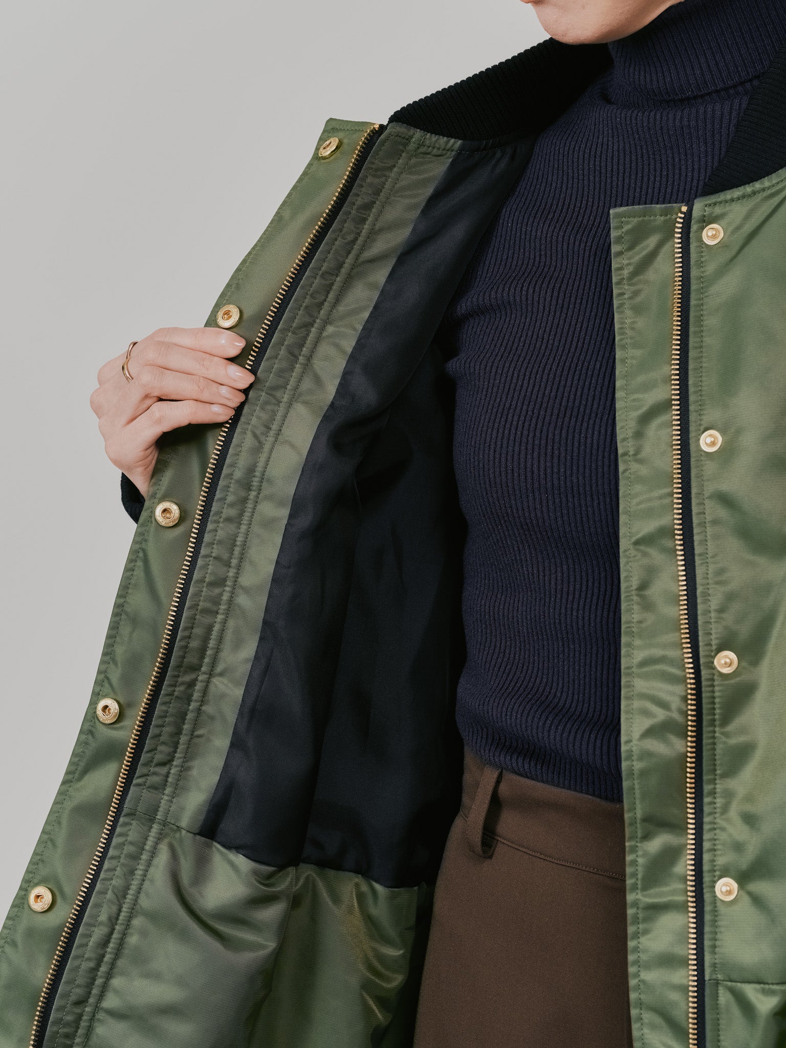 中綿ドルマンＭＡ-1 ブルゾン [601457] khaki