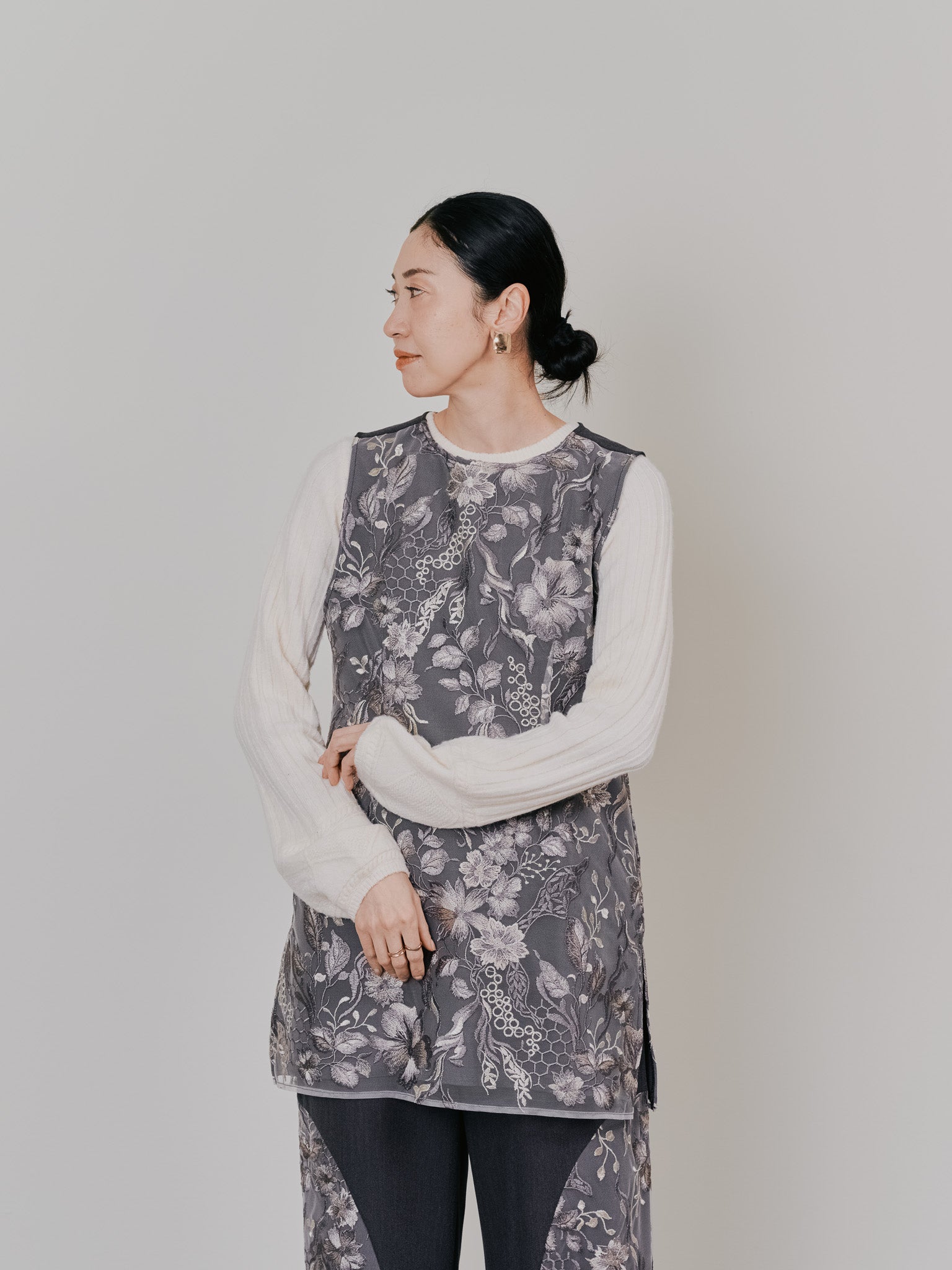 【-PRE SALE- 12/15 18:00まで!!】ベルト付レーストップス [605558] brown