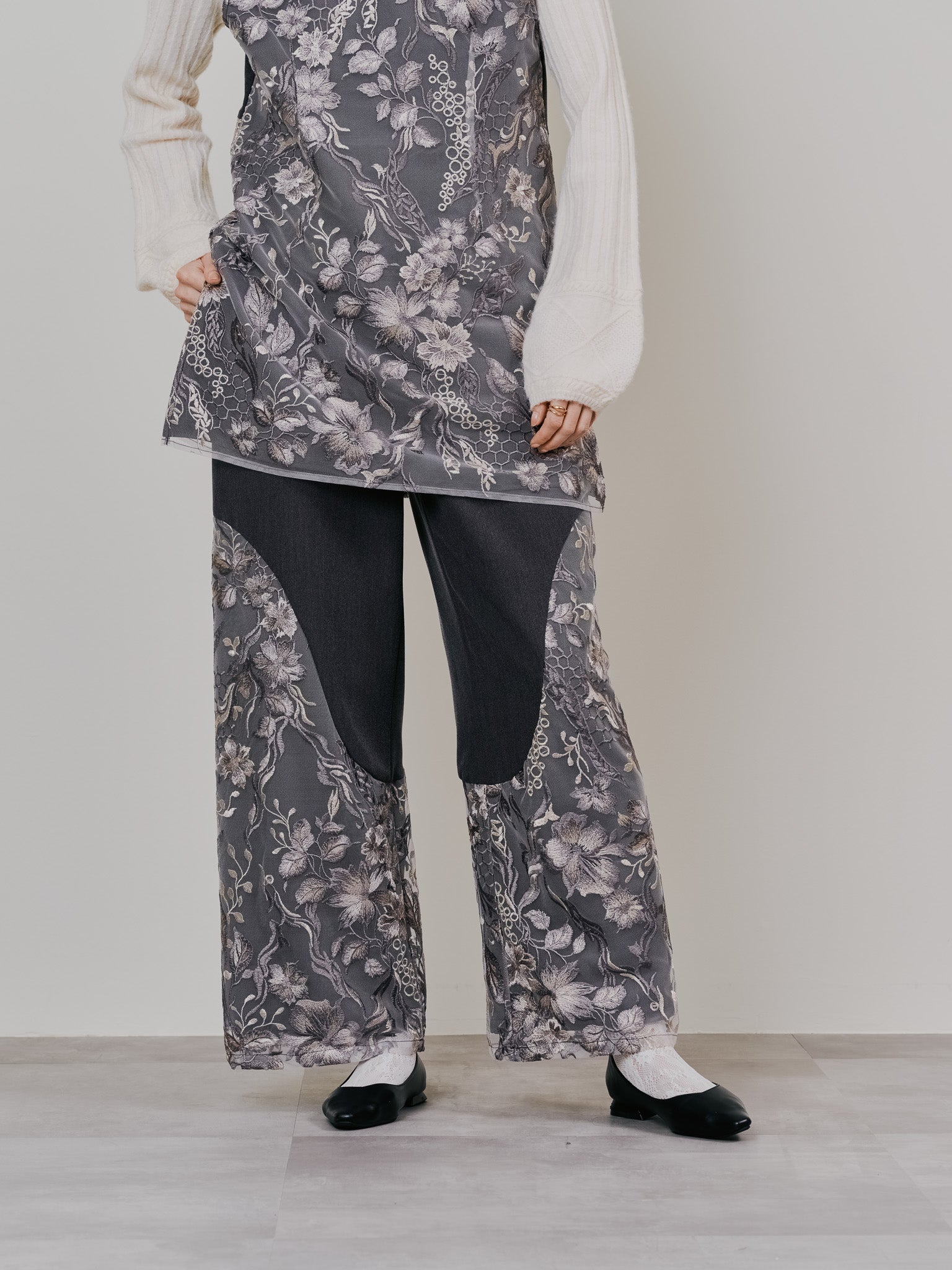 【-PRE SALE- 12/15 18:00まで!!】カーブポイントレースパンツ [605559] brown