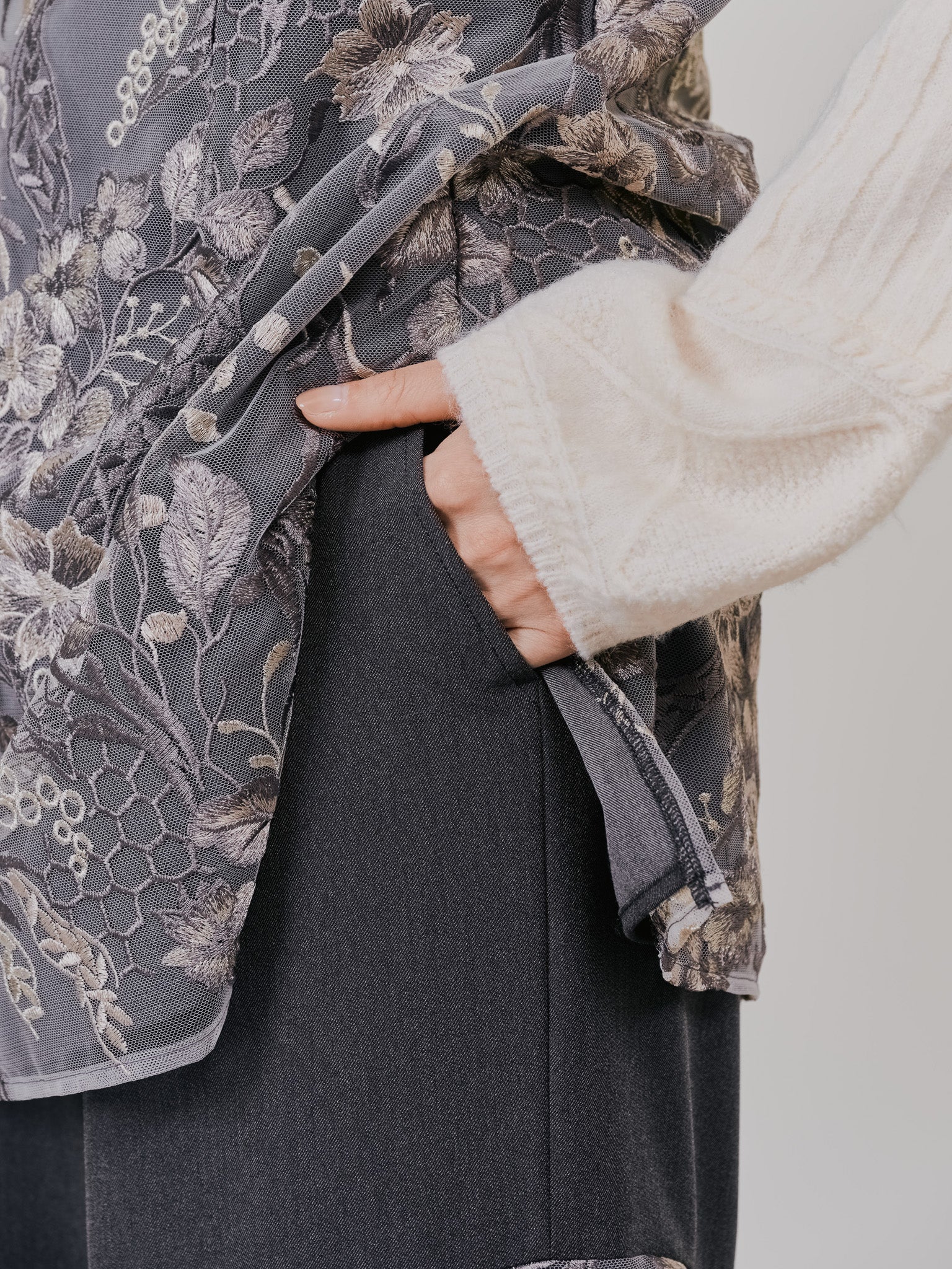 【-PRE SALE- 12/15 18:00まで!!】カーブポイントレースパンツ [605559] brown