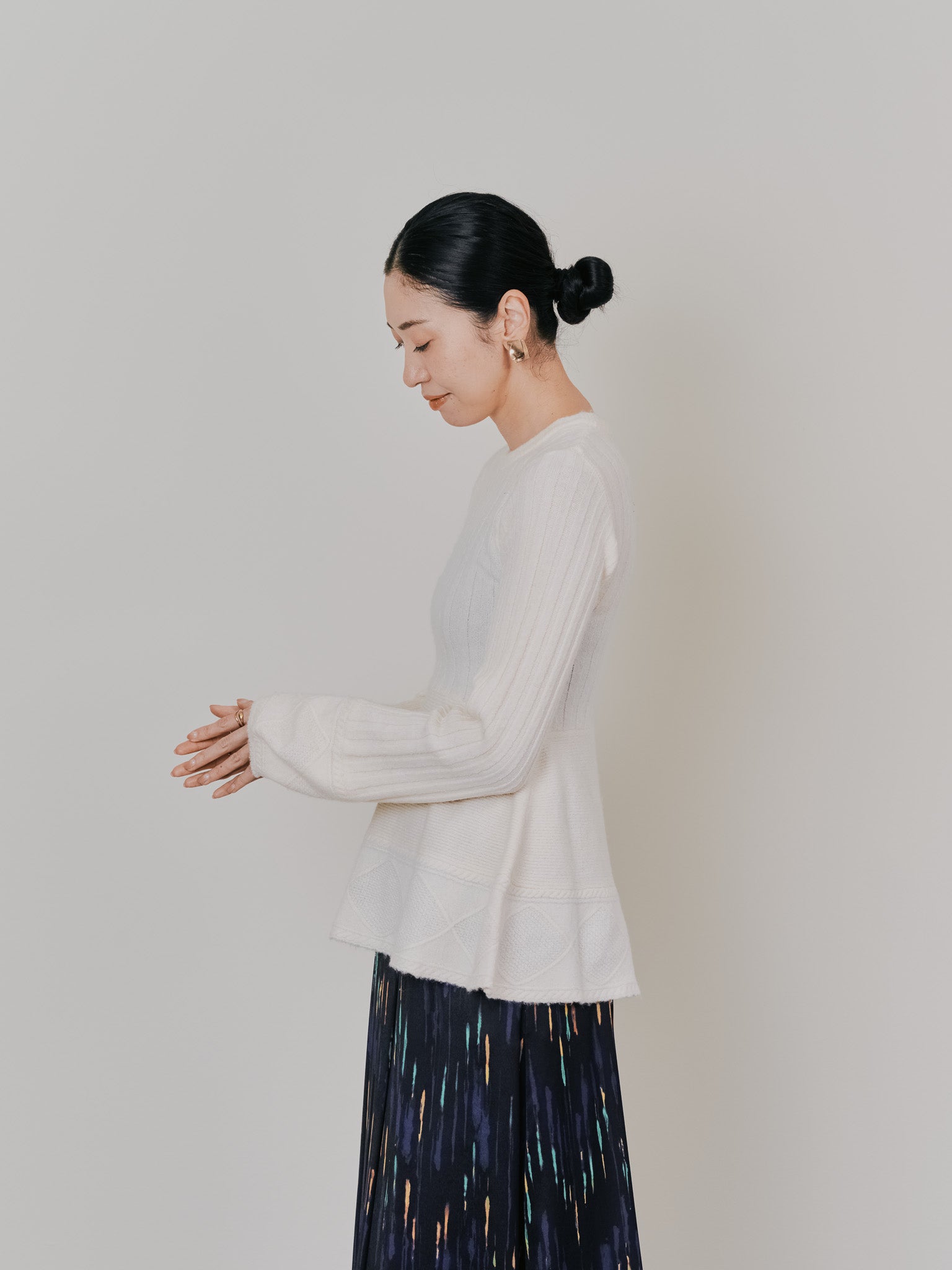 ケーブルペプラムニットトップス [605534] ivory