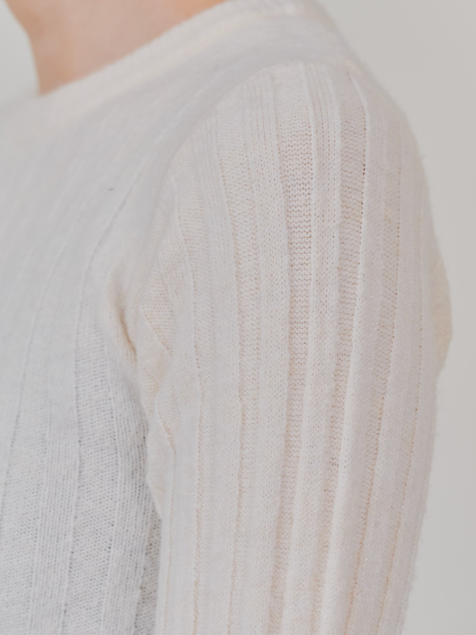 ケーブルペプラムニットトップス [605534] ivory