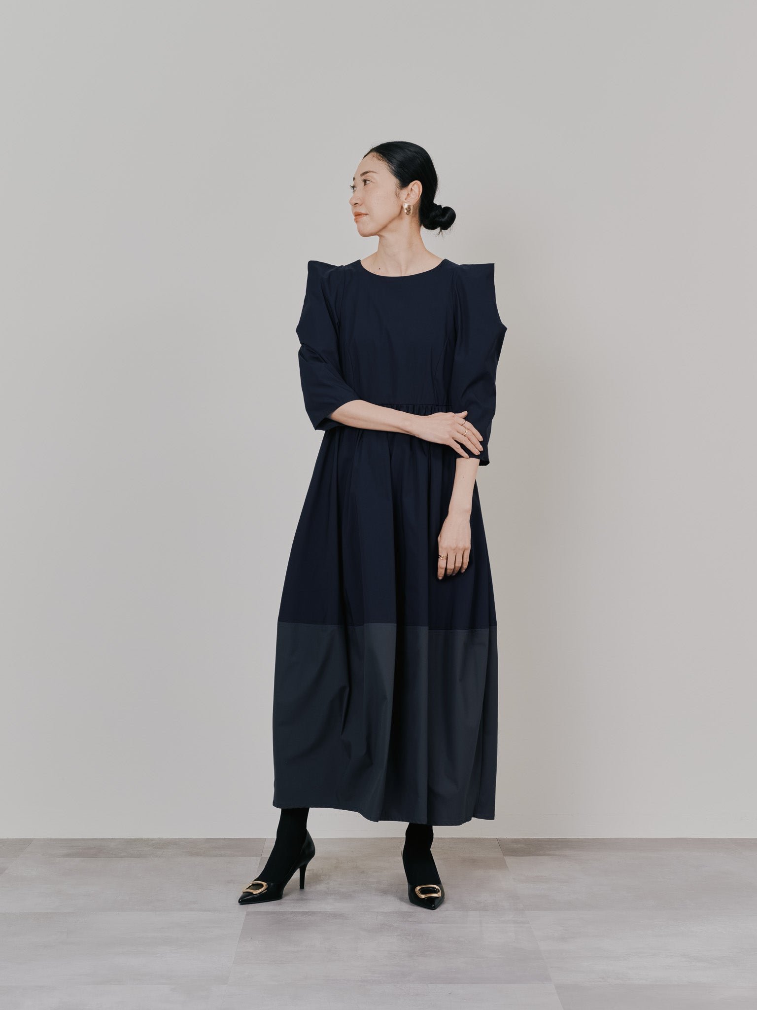 ショルダータックボリュームワンピース [601455] navy