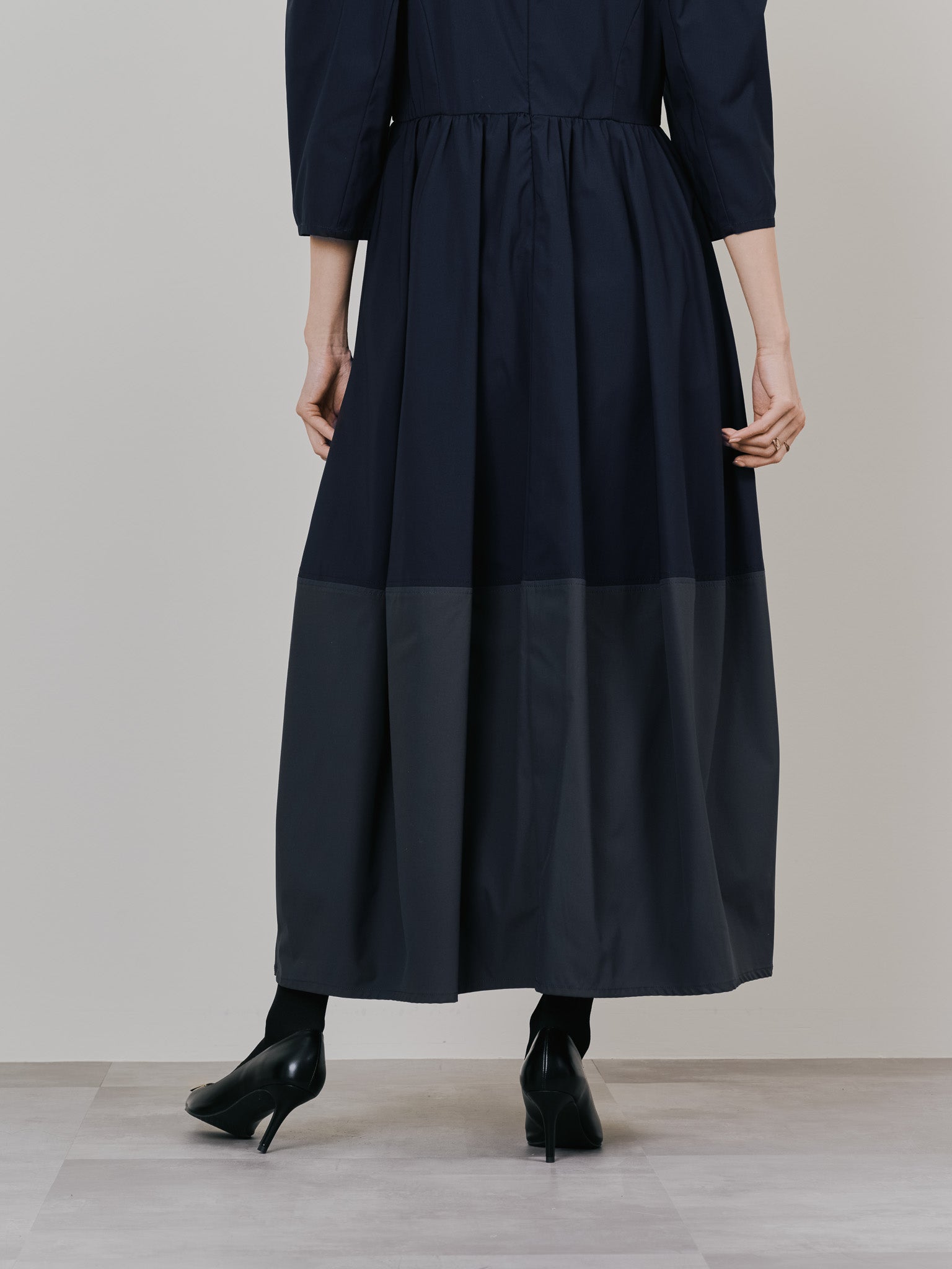 ショルダータックボリュームワンピース [601455] navy