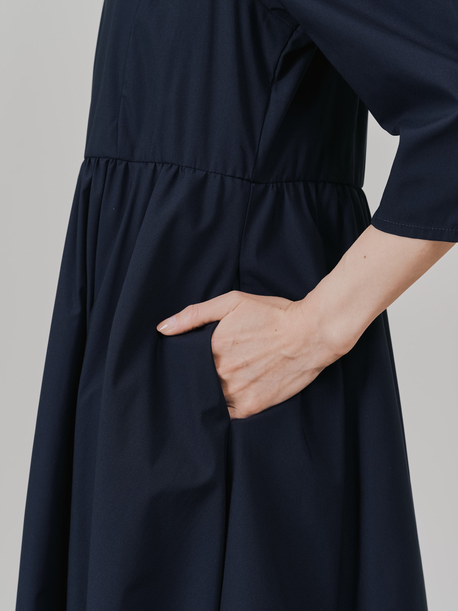 ショルダータックボリュームワンピース [601455] navy