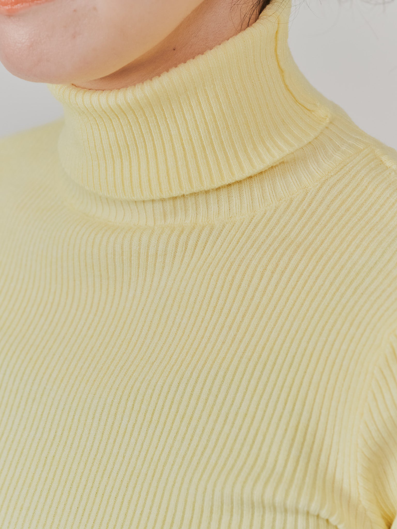 【SALE】リブタートルニットトップス [605548] yellow