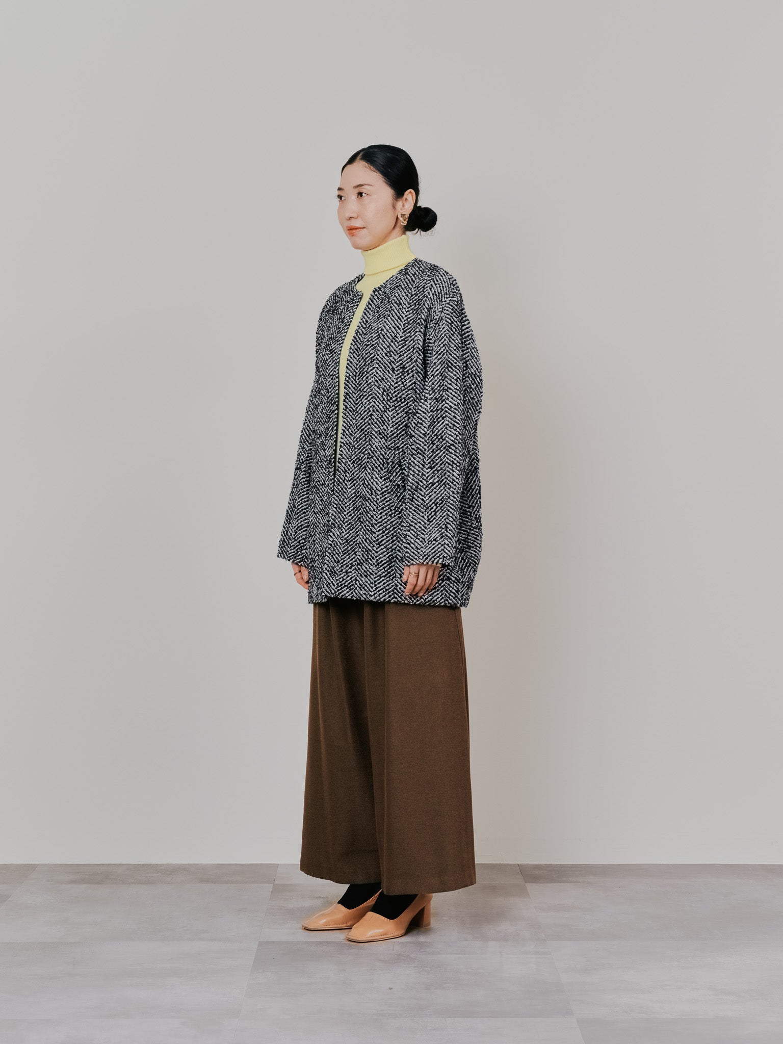 【-PRE SALE- 12/15 18:00まで!!】バックタックヘリンボーンツィードコーディガン [605561] off