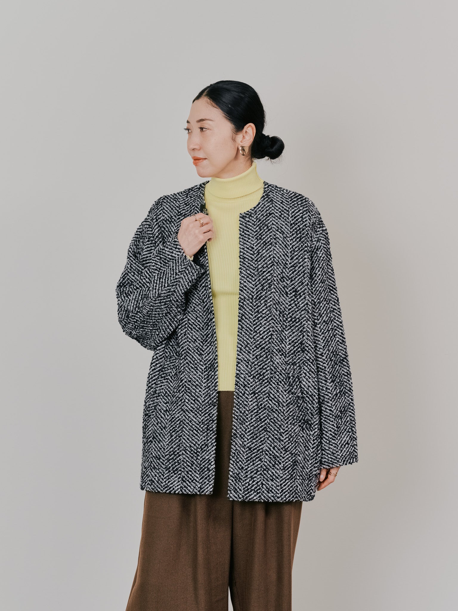 【-PRE SALE- 12/15 18:00まで!!】バックタックヘリンボーンツィードコーディガン [605561] off