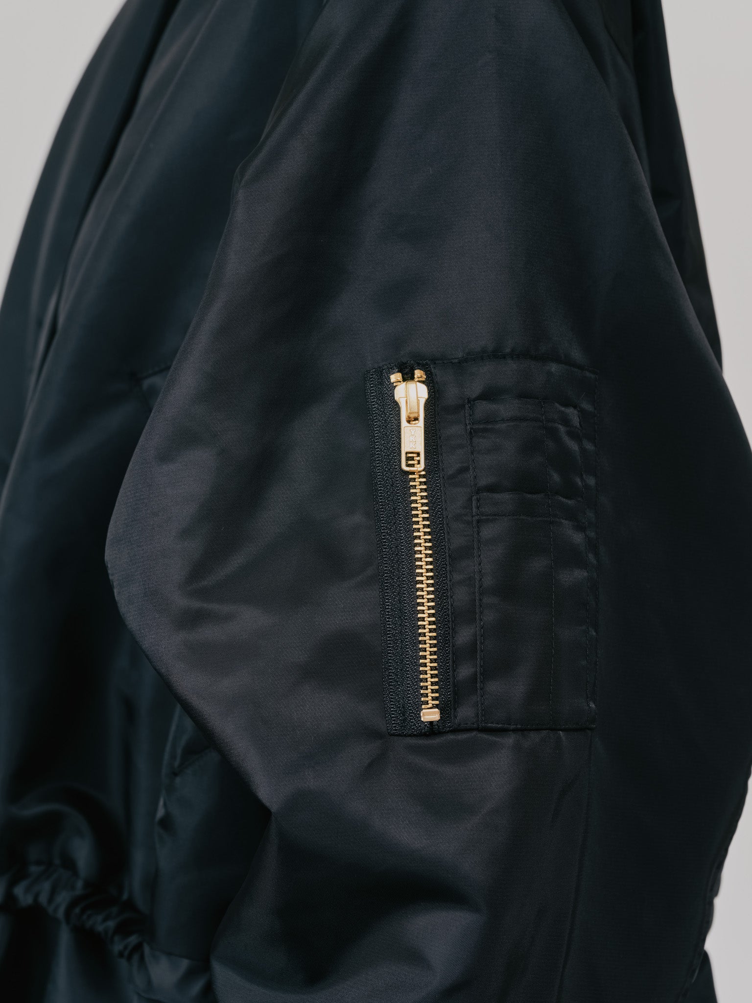 中綿ドルマンＭＡ-1 ブルゾン [601457] black