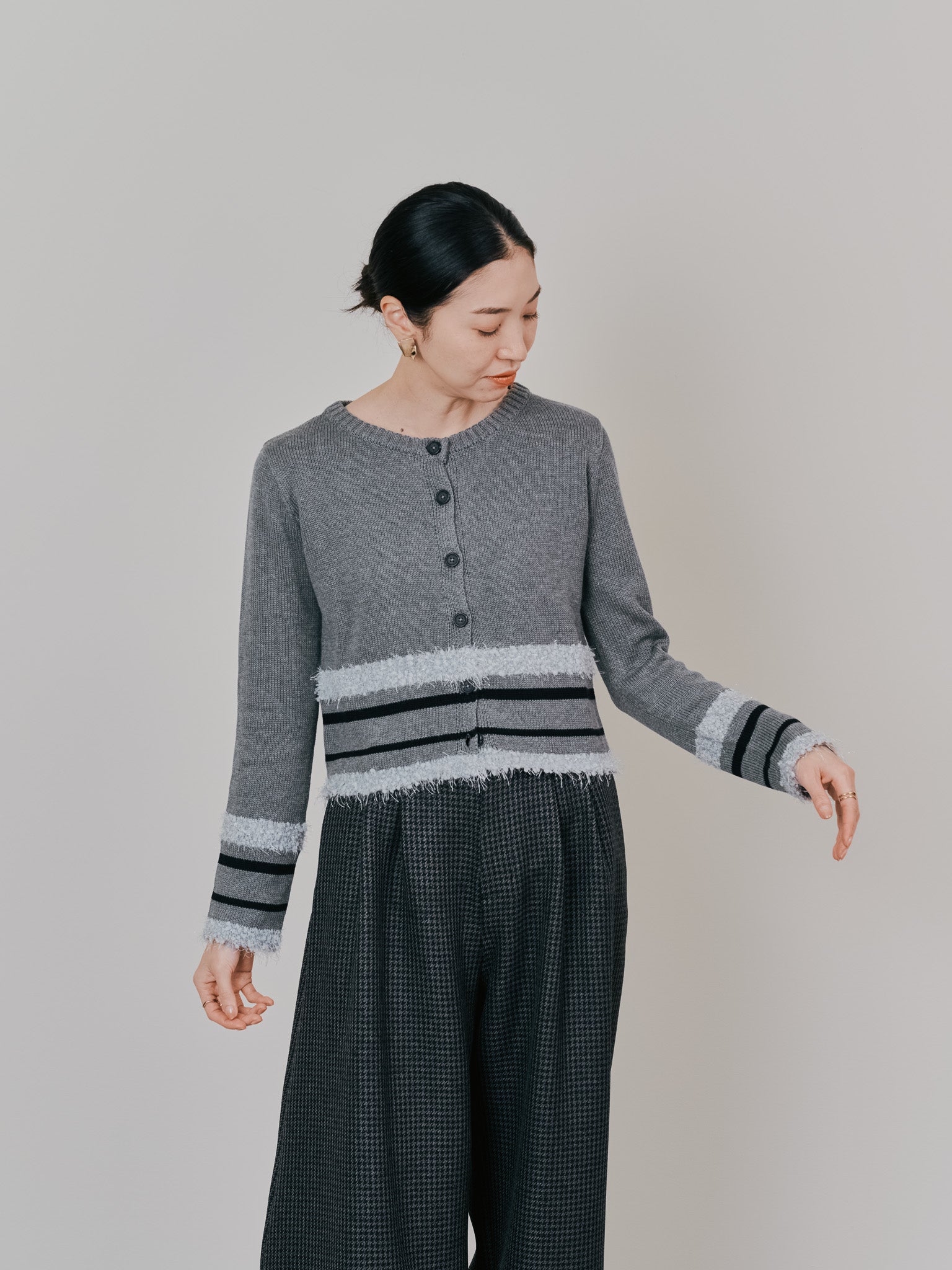 ポイントポップコーンマルチボーダーニットカーディガン [601458] light grey