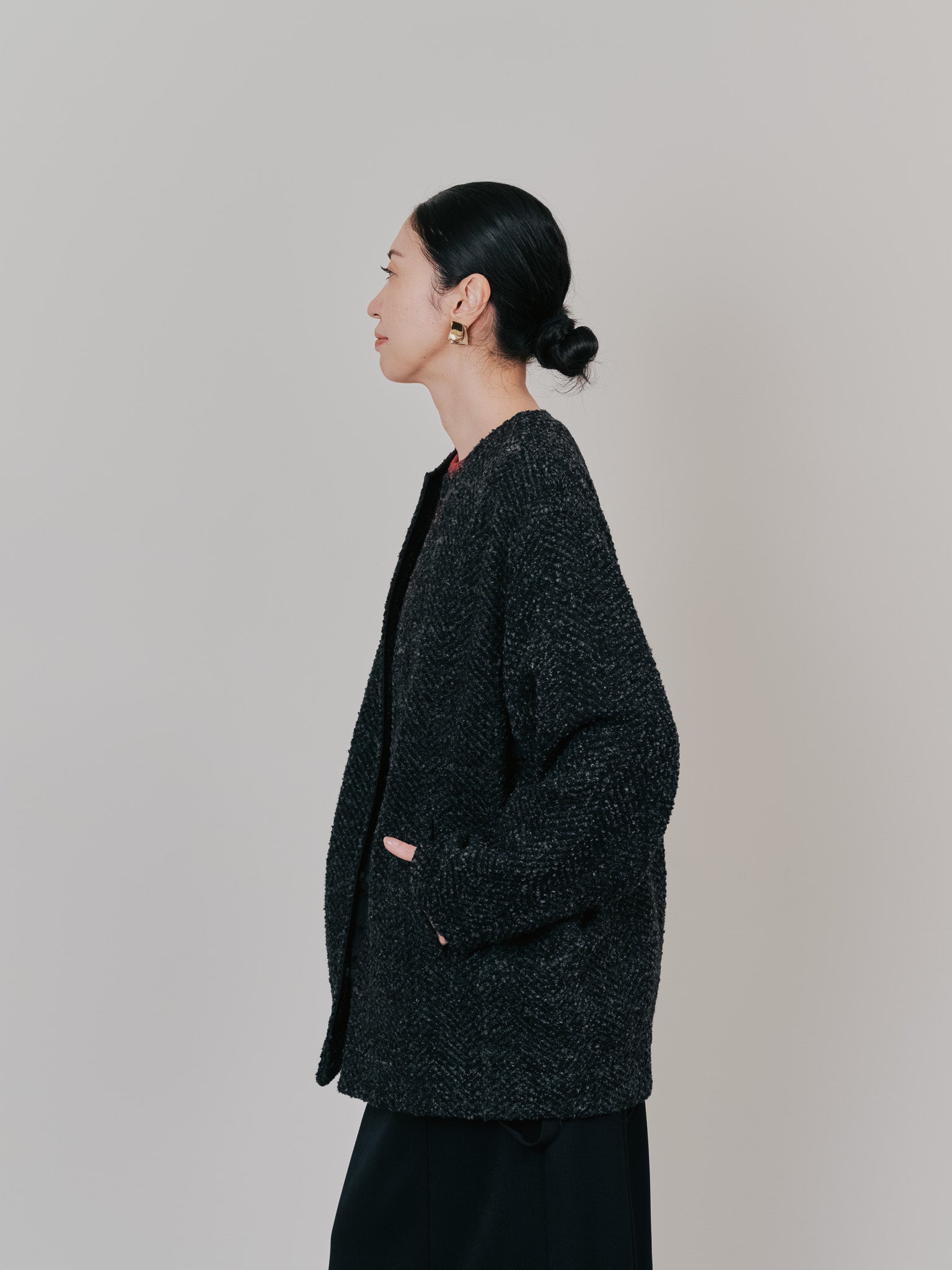 【-PRE SALE- 12/15 18:00まで!!】バックタックヘリンボーンツィードコーディガン [605561] charcoal