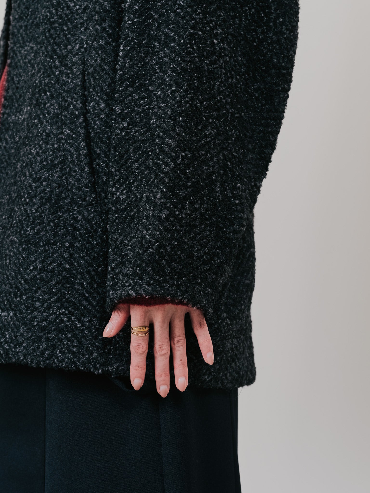 【-PRE SALE- 12/15 18:00まで!!】バックタックヘリンボーンツィードコーディガン [605561] charcoal