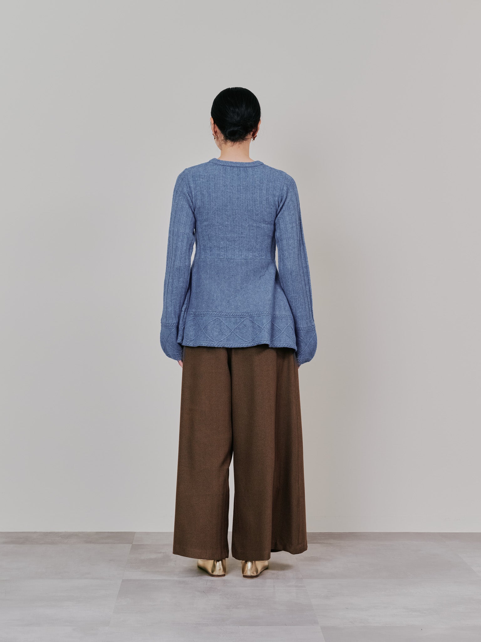 ケーブルペプラムニットトップス [605534] blue