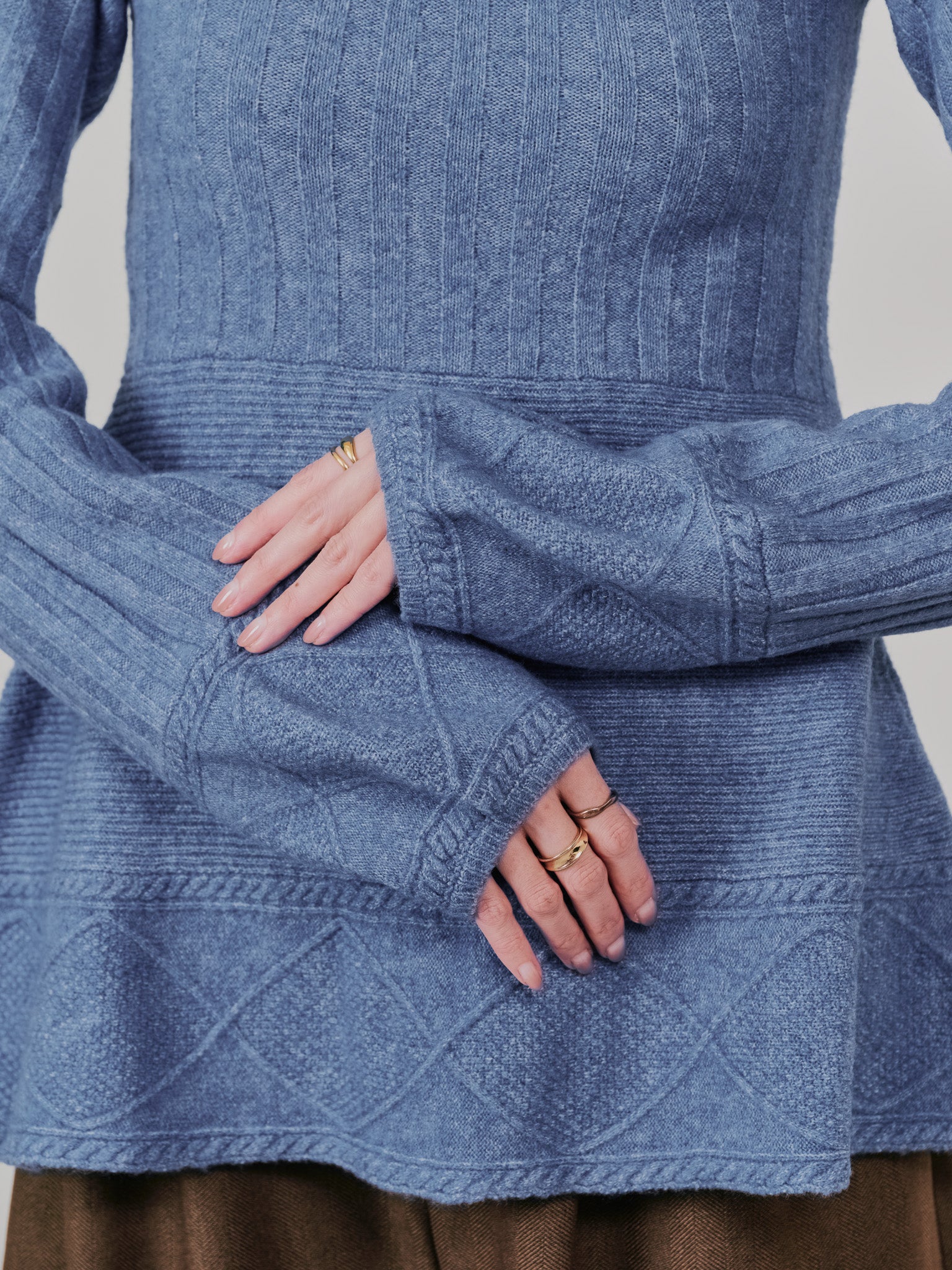 ケーブルペプラムニットトップス [605534] blue