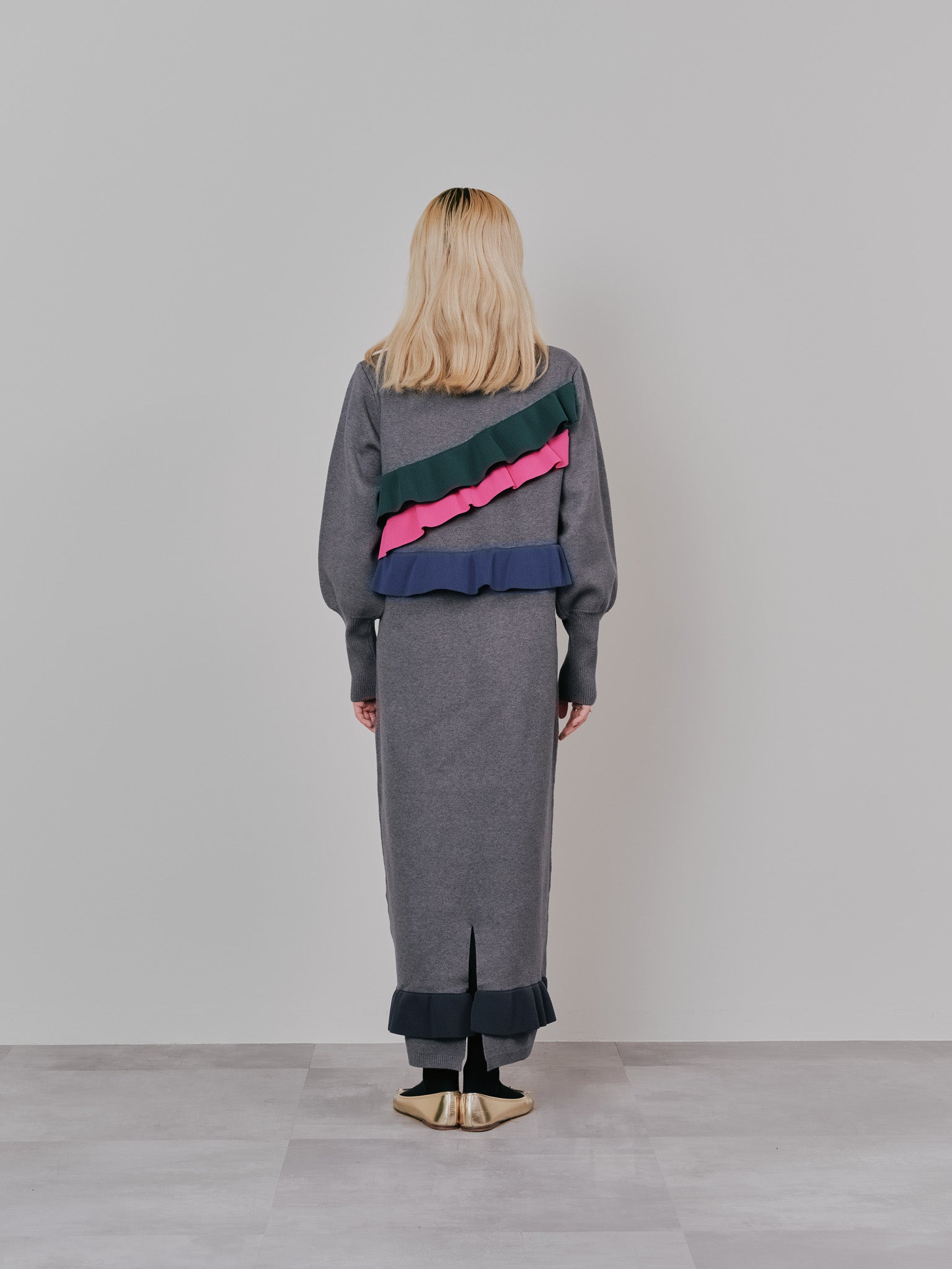 配色フリルティアードニットワンピース [601411] charcoal