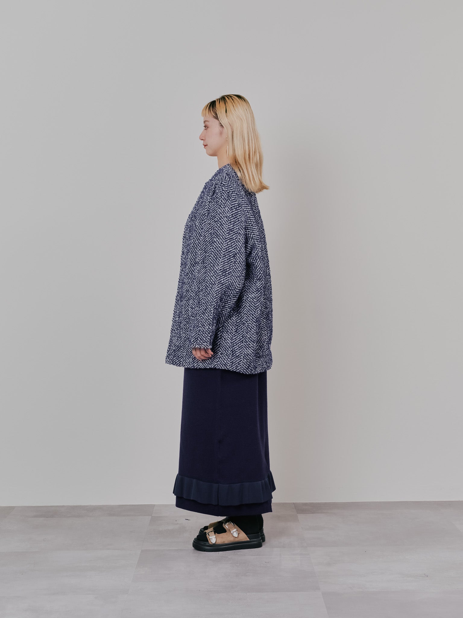 【-PRE SALE- 12/15 18:00まで!!】バックタックヘリンボーンツィードコーディガン [605561] blue