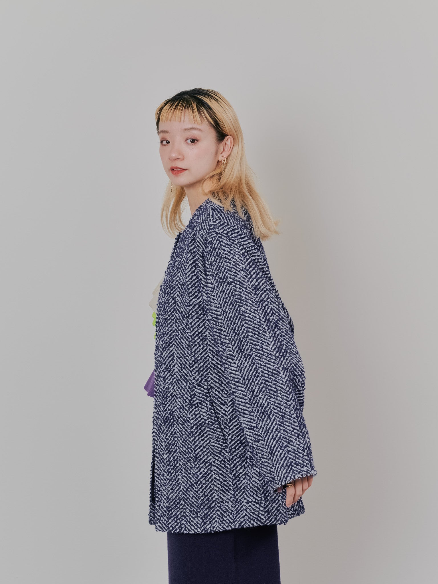 【-PRE SALE- 12/15 18:00まで!!】バックタックヘリンボーンツィードコーディガン [605561] blue