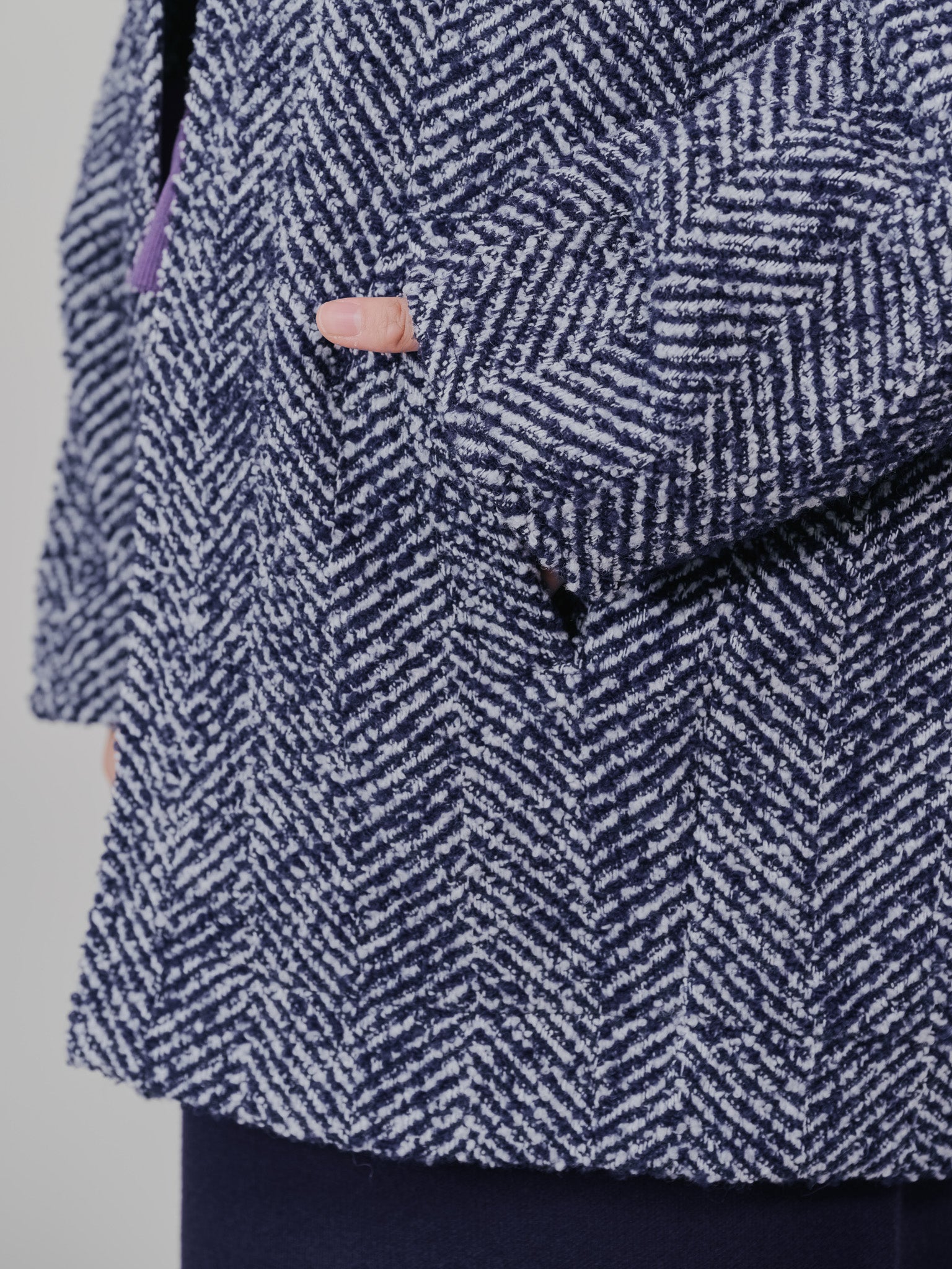 【-PRE SALE- 12/15 18:00まで!!】バックタックヘリンボーンツィードコーディガン [605561] blue