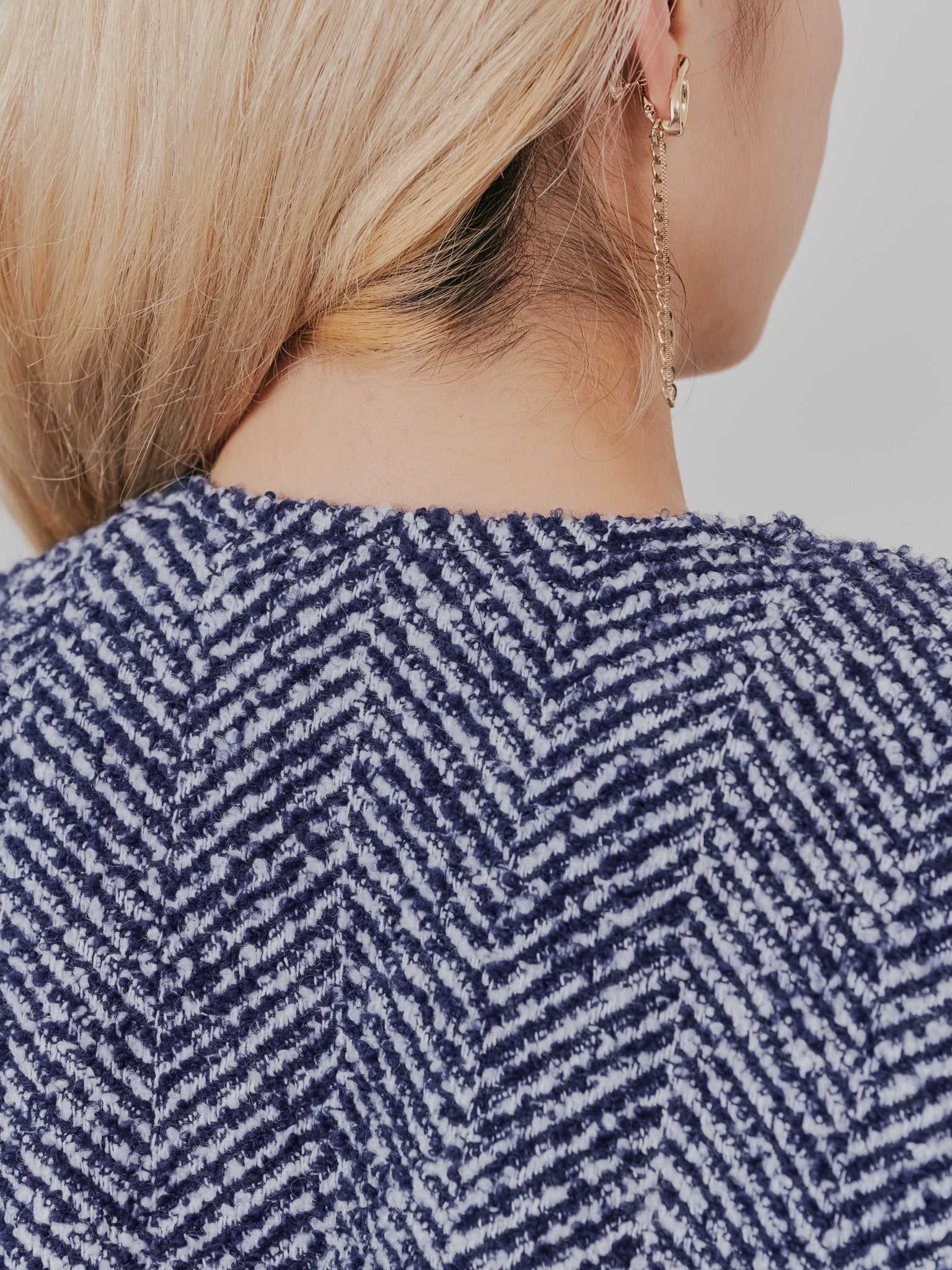 【-PRE SALE- 12/15 18:00まで!!】バックタックヘリンボーンツィードコーディガン [605561] blue