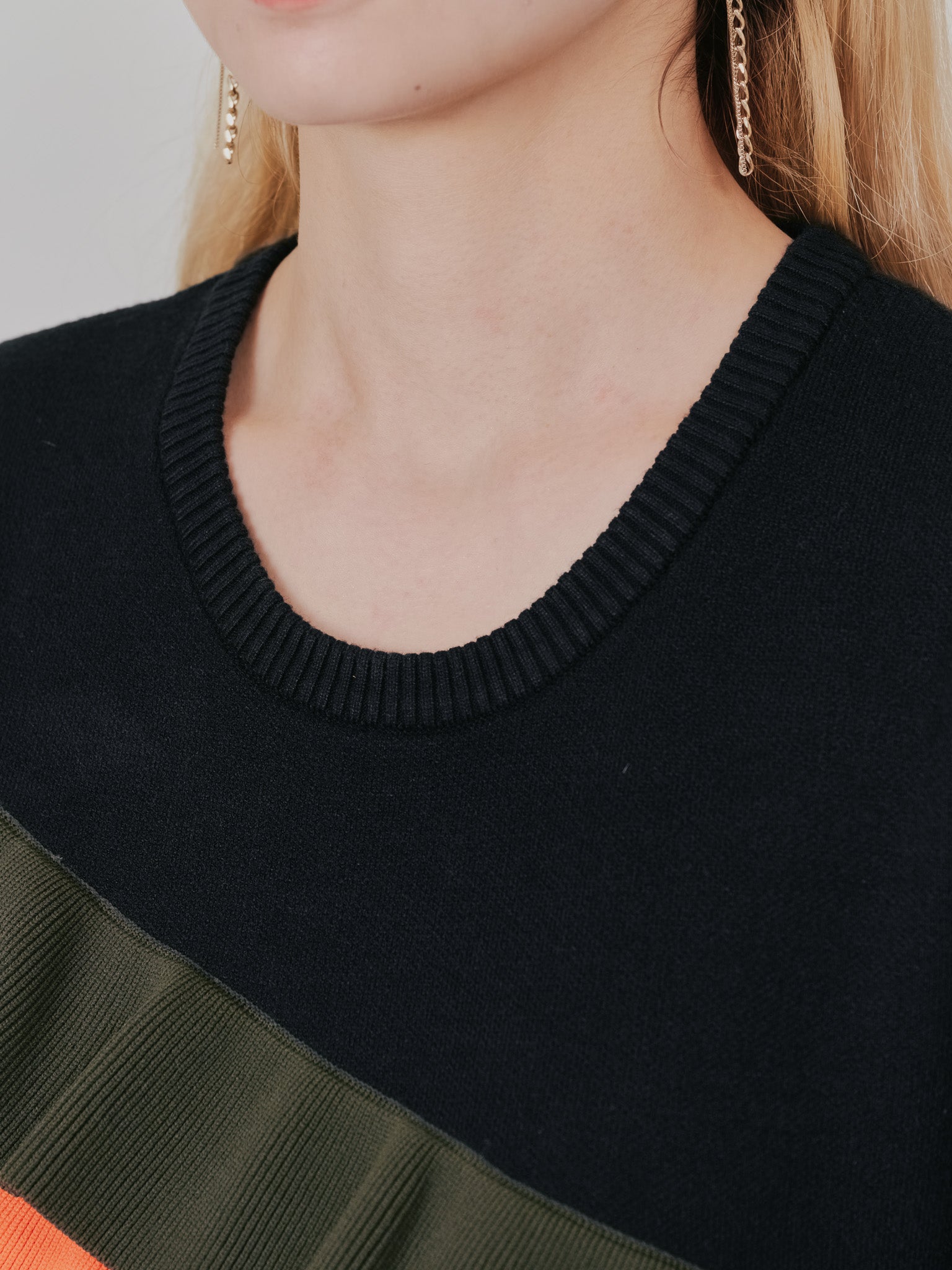 配色フリルティアードニットワンピース [601411] black