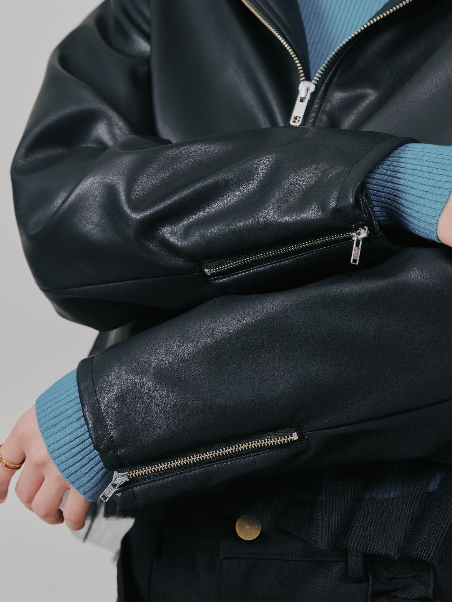 ヘムチュールフーディージャケット [601456] black