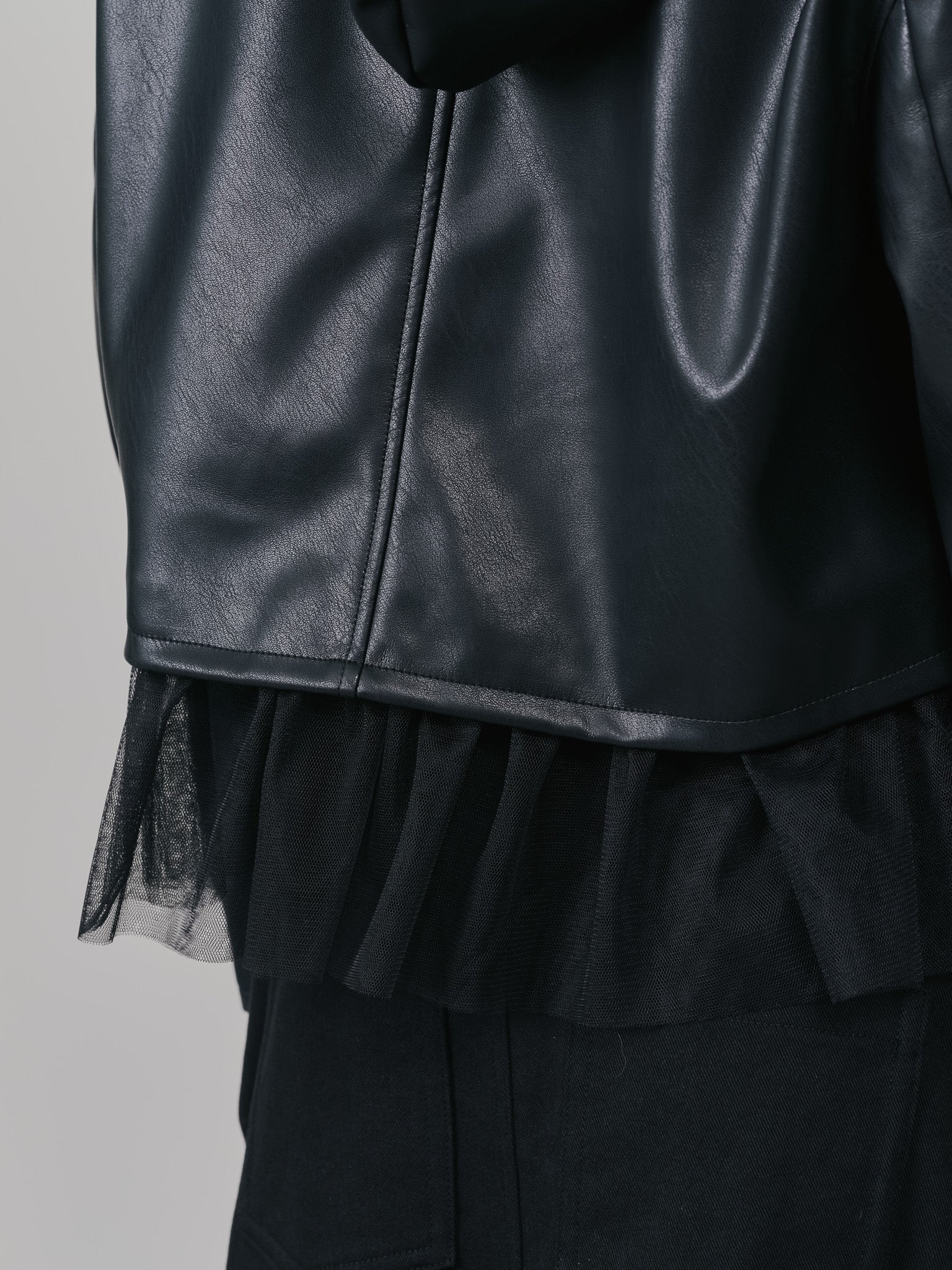 ヘムチュールフーディージャケット [601456] black