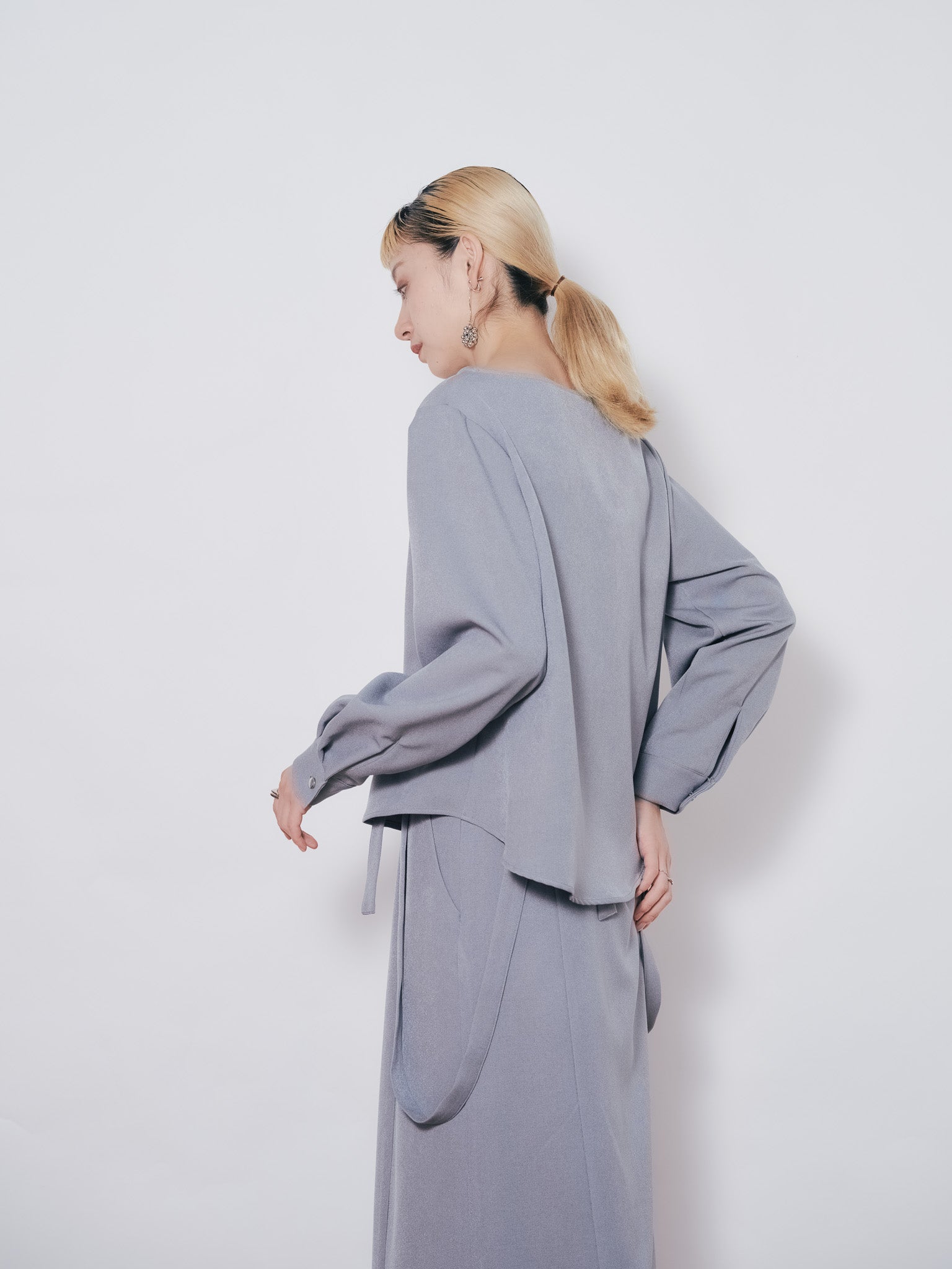 【SALE】ウエストタックウールライクツイルトップス [608327] grey