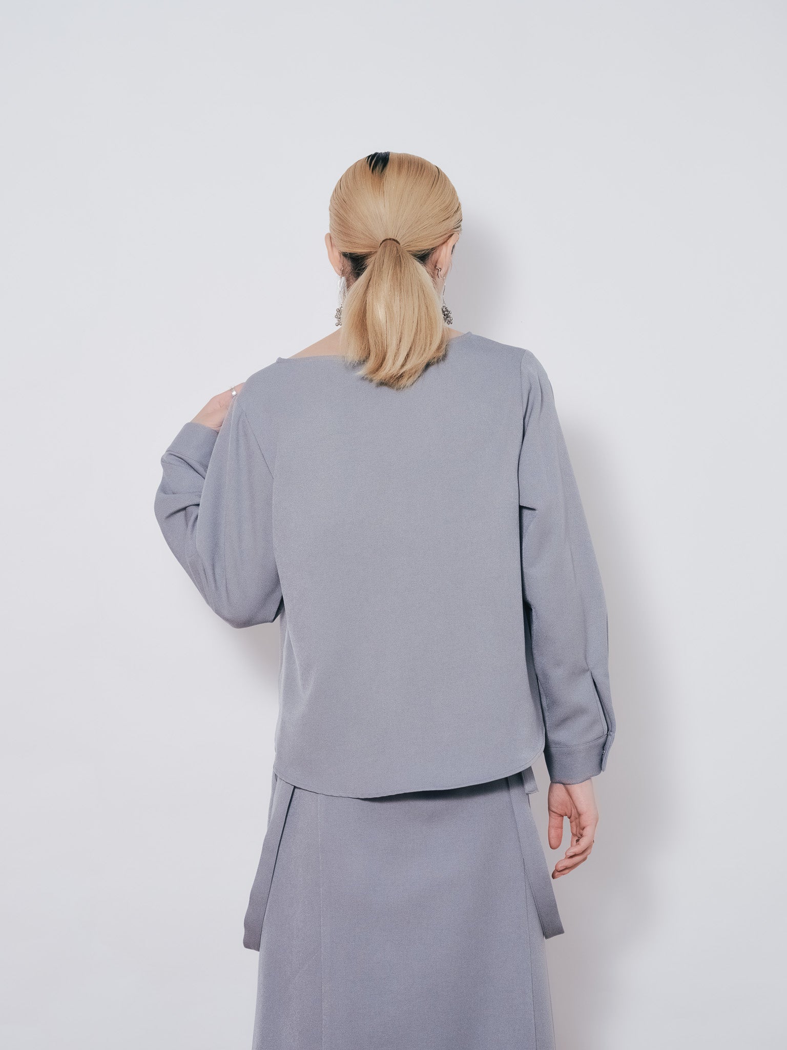 【SALE】サスペンダー付ソフトAラインスカート [608328] grey